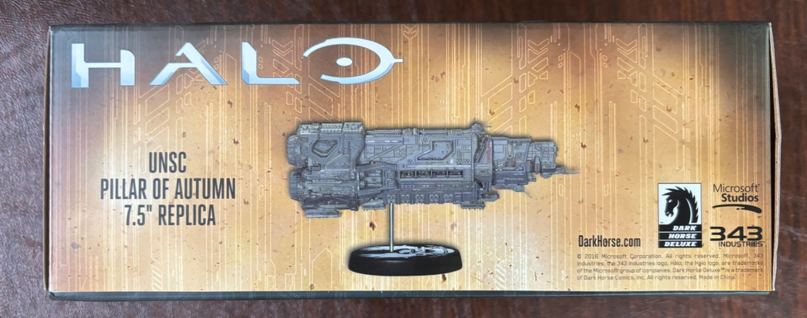 Dark Horse Halo 7.5″ UNSC Pillar of Autumn Replica Statue