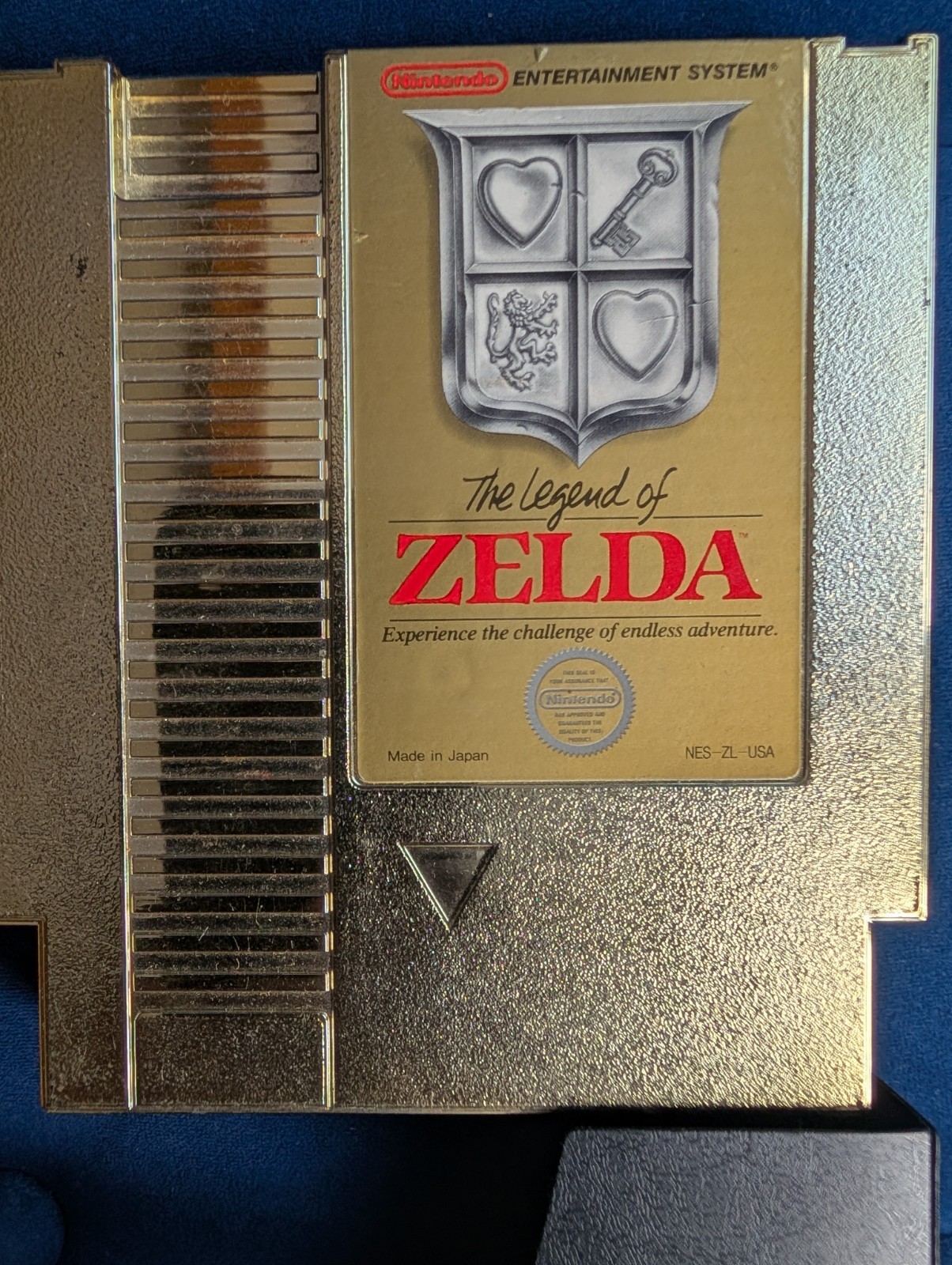 Legend of Zelda NES – Original Gold Cartridge + Box + Dust Sleeve
