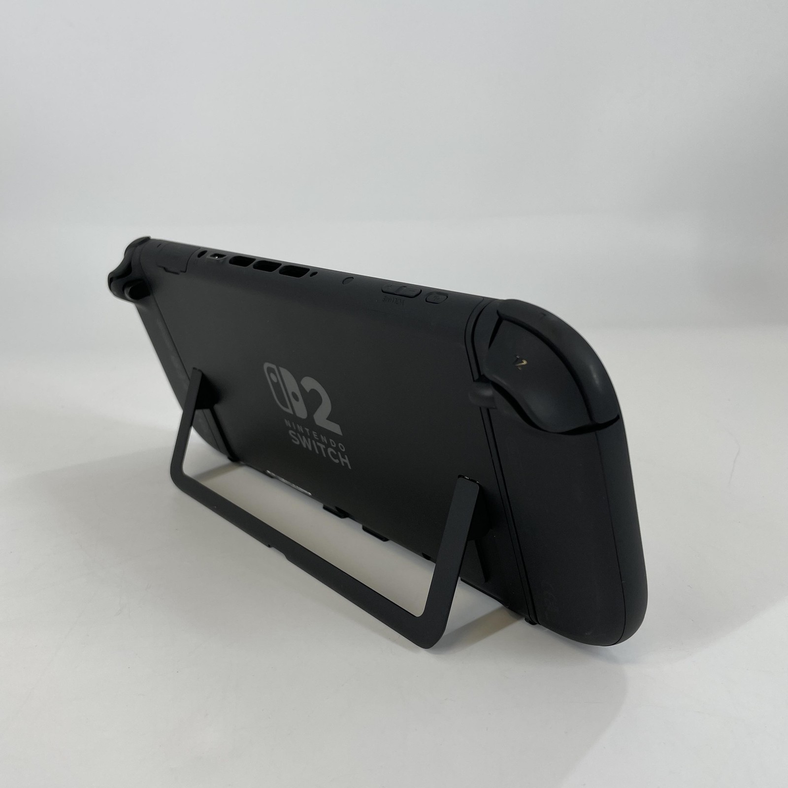 Nintendo Switch 2 Handheld Console Black 256GB w/ Controllers/Dock – Excellent