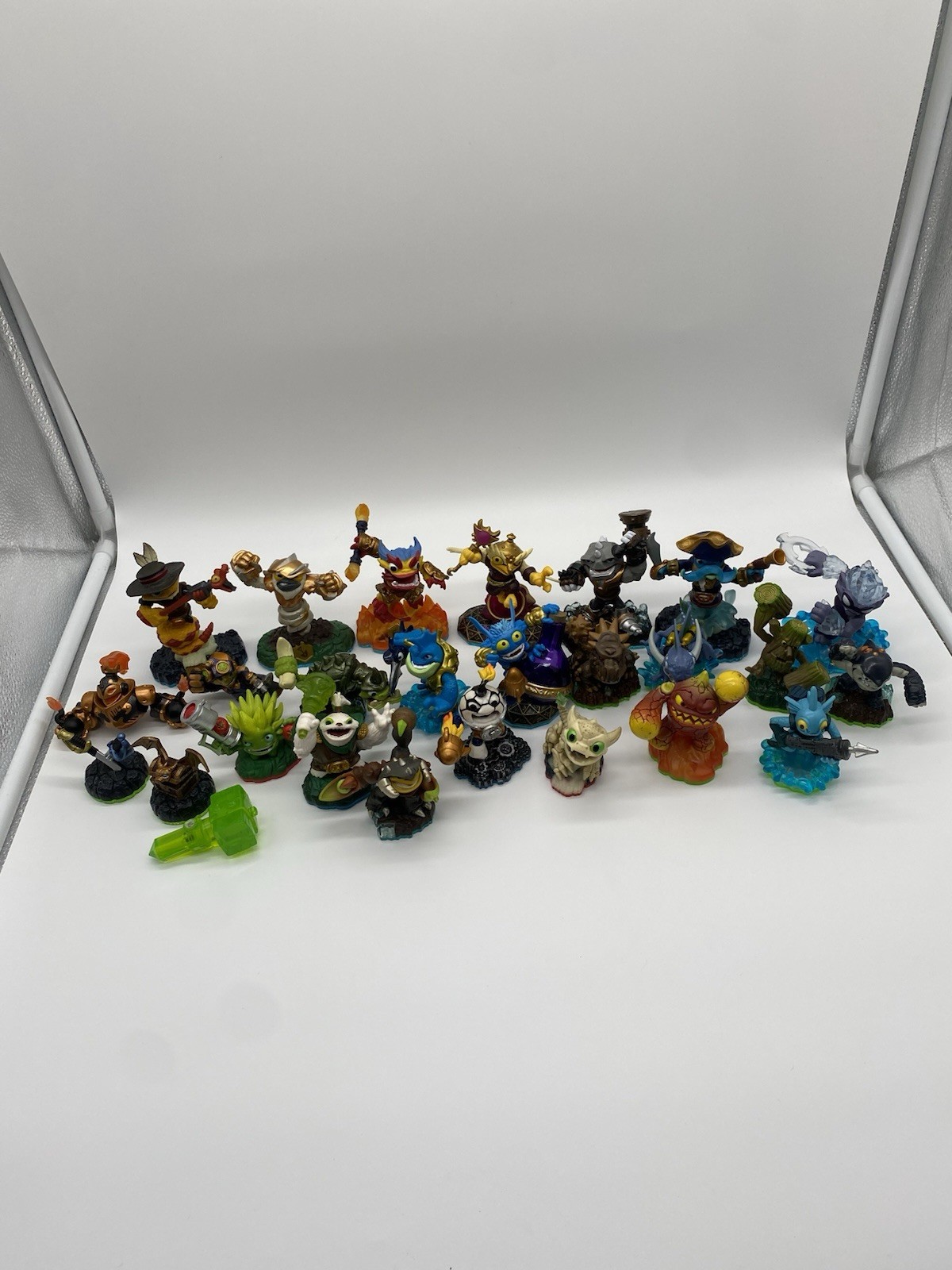 Huge Skylanders Lot Swap Force Kickoff Eruptor Funny Bone Bash Scorp Grilla