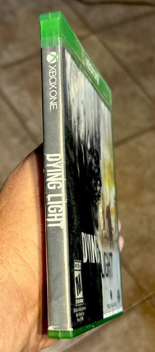 Dying Light (Microsoft Xbox One, 2015) Complete In Box CIB See Description Notes