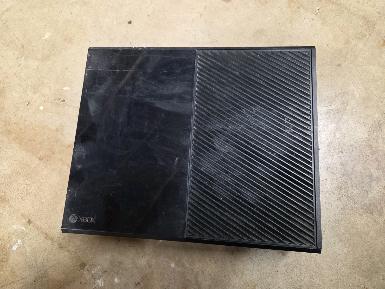 Microsoft Xbox One 1540 500GB Console only AS IS parts free ship