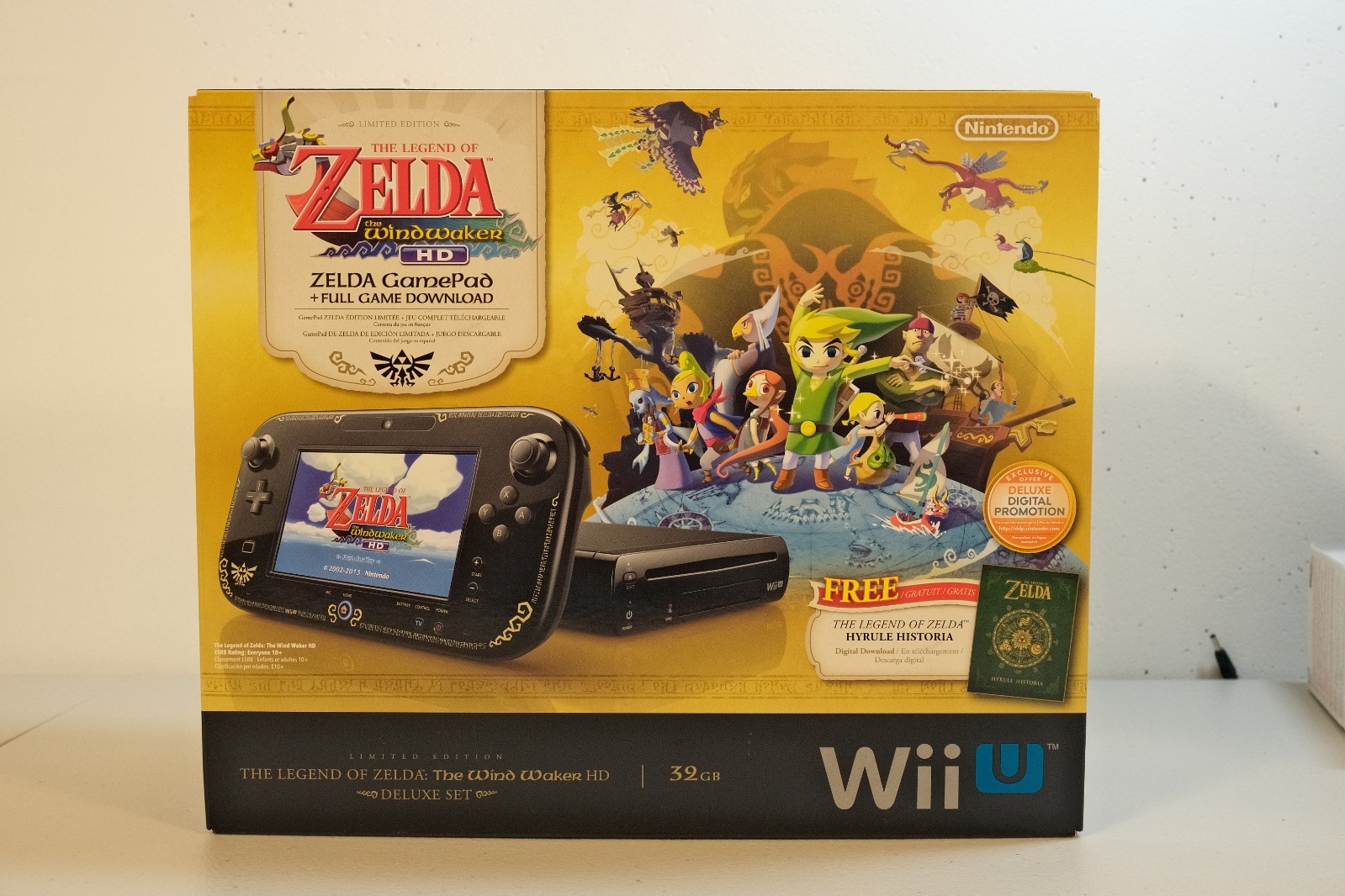 Nintendo Wii U The Legend of Zelda The Wind Waker HD Deluxe Set 32GB Console New