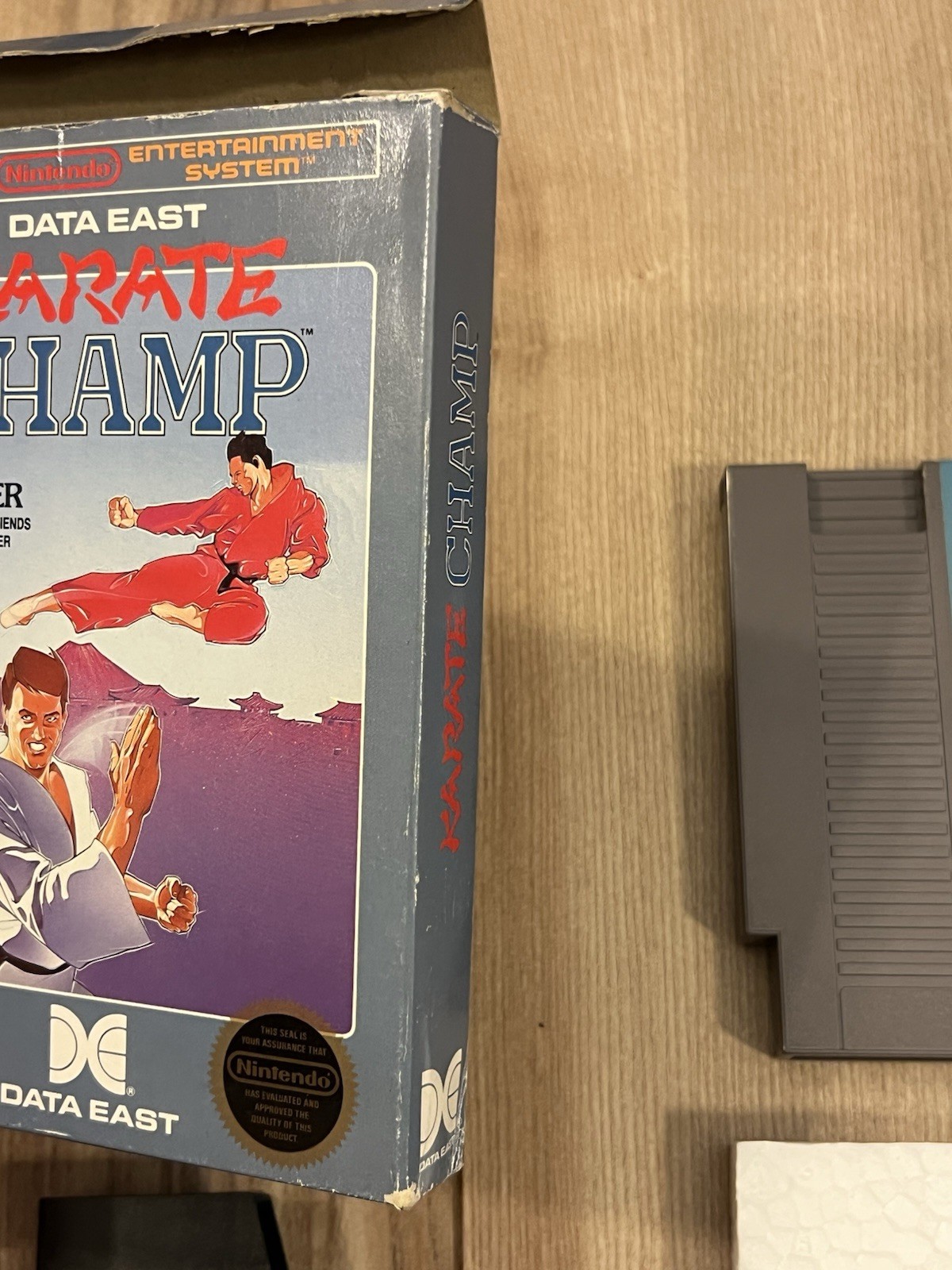 Karate Champ (Nintendo NES, 1986) CIB Complete 5-Screw w/ Hangtab Tested