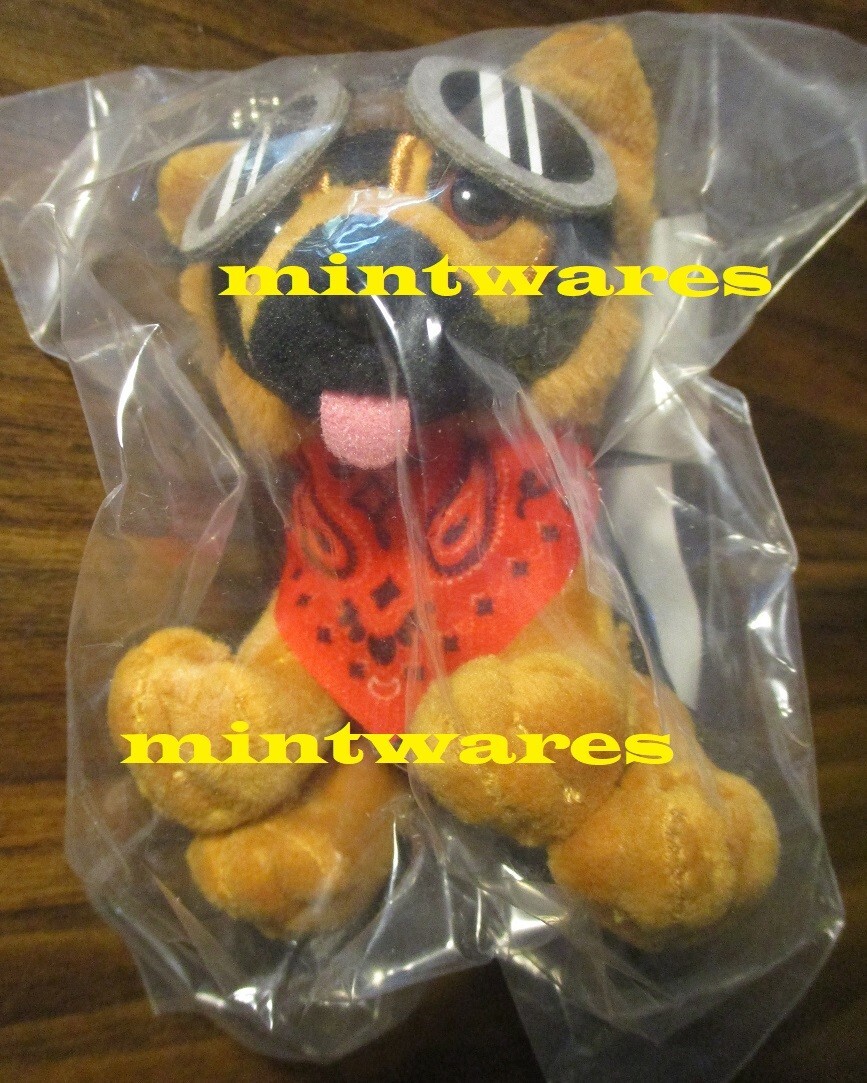 Fallout 4 76 New Vegas Dogmeat Mini Keychain Plush Plushie Scarf Googles NEW
