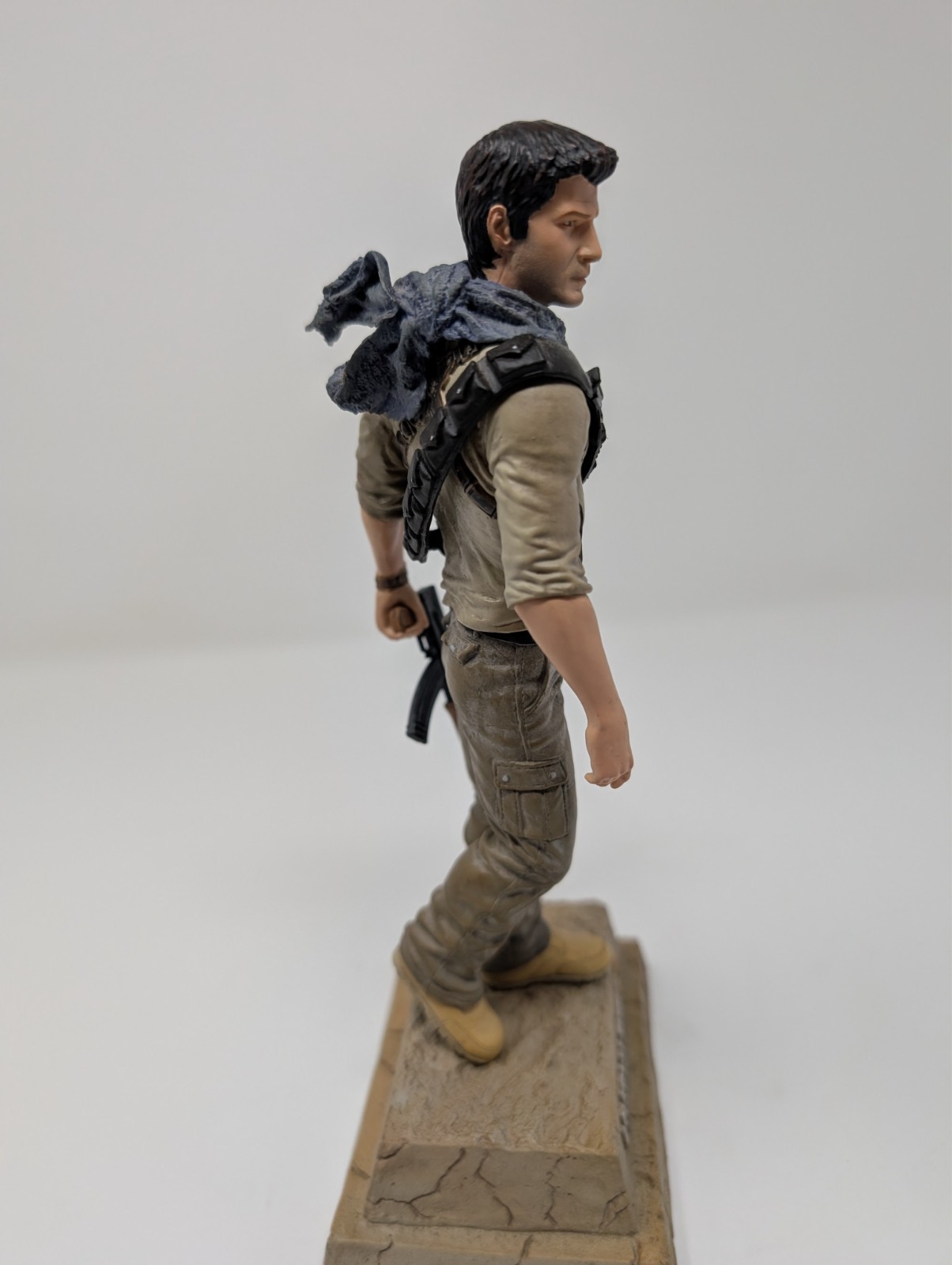 Uncharted 3 Drake’s Deception NATHAN DRAKE Statue Collector’s Edition PS3 Loose
