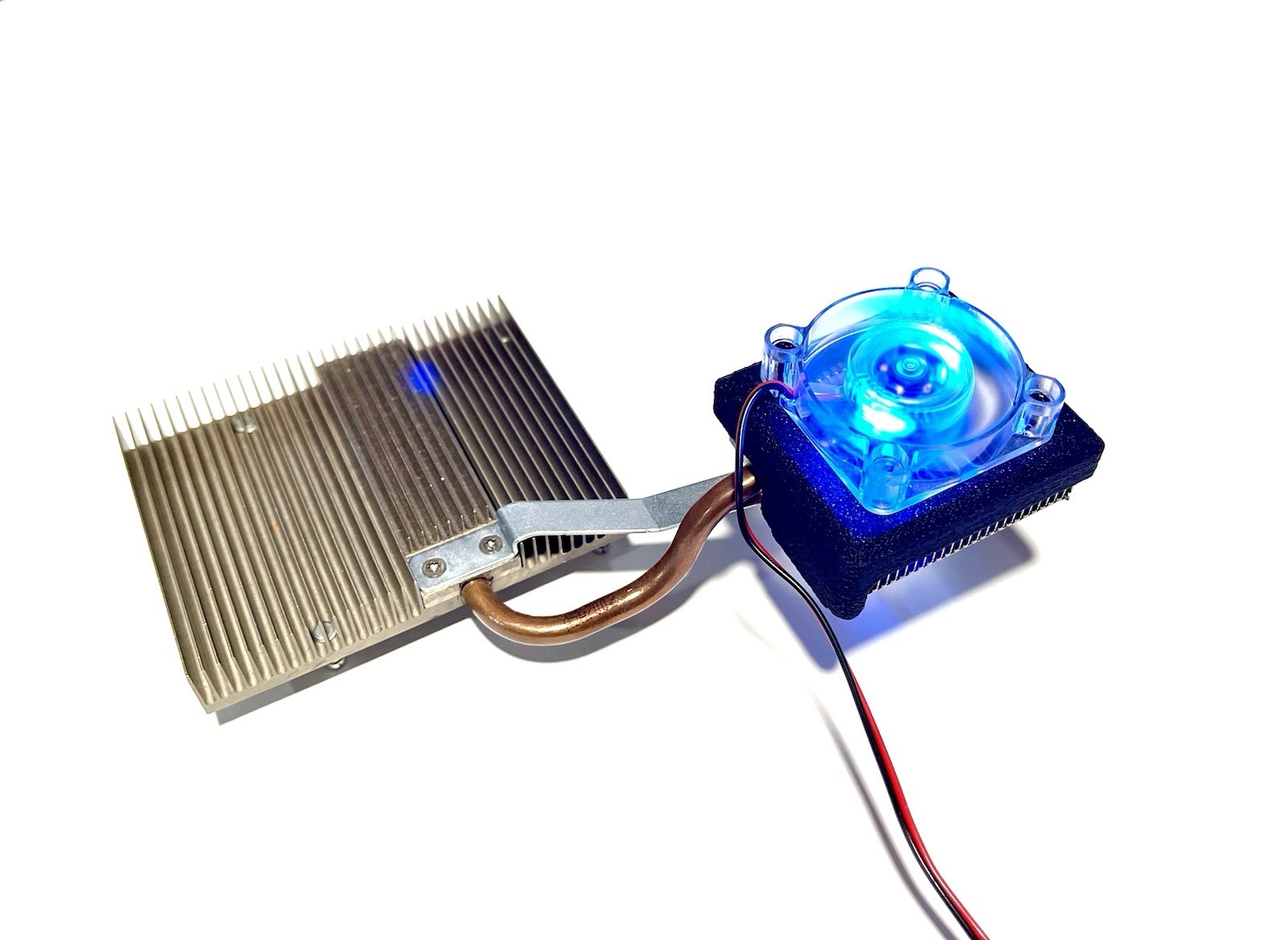 Xbox 360 Gpu Heatsink RGB Fan Cooler – Upgrade Clip On – Easy Installation