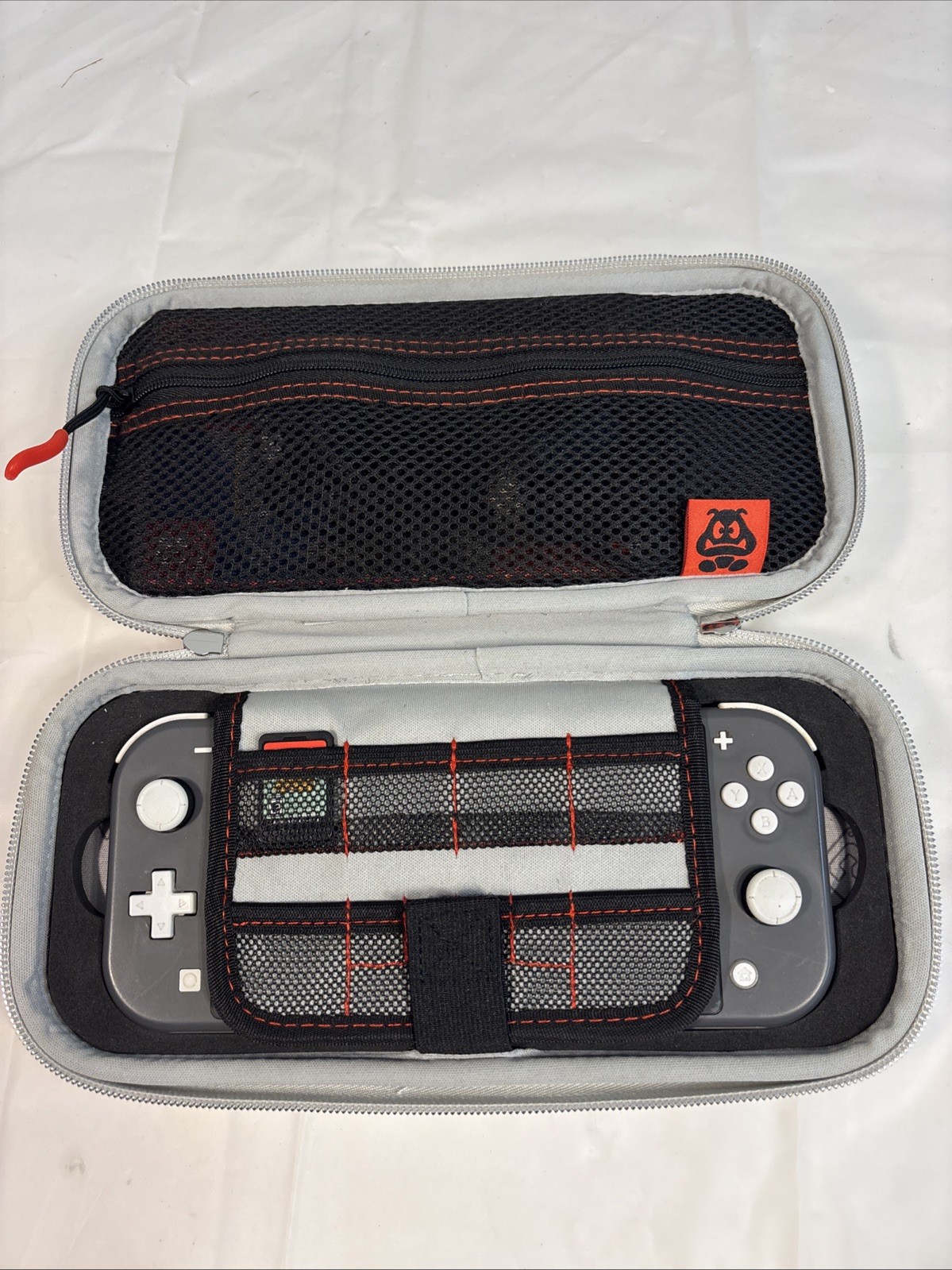 Nintendo Switch Lite HDH-001 With Case 3 Games 256 Gb SD Card