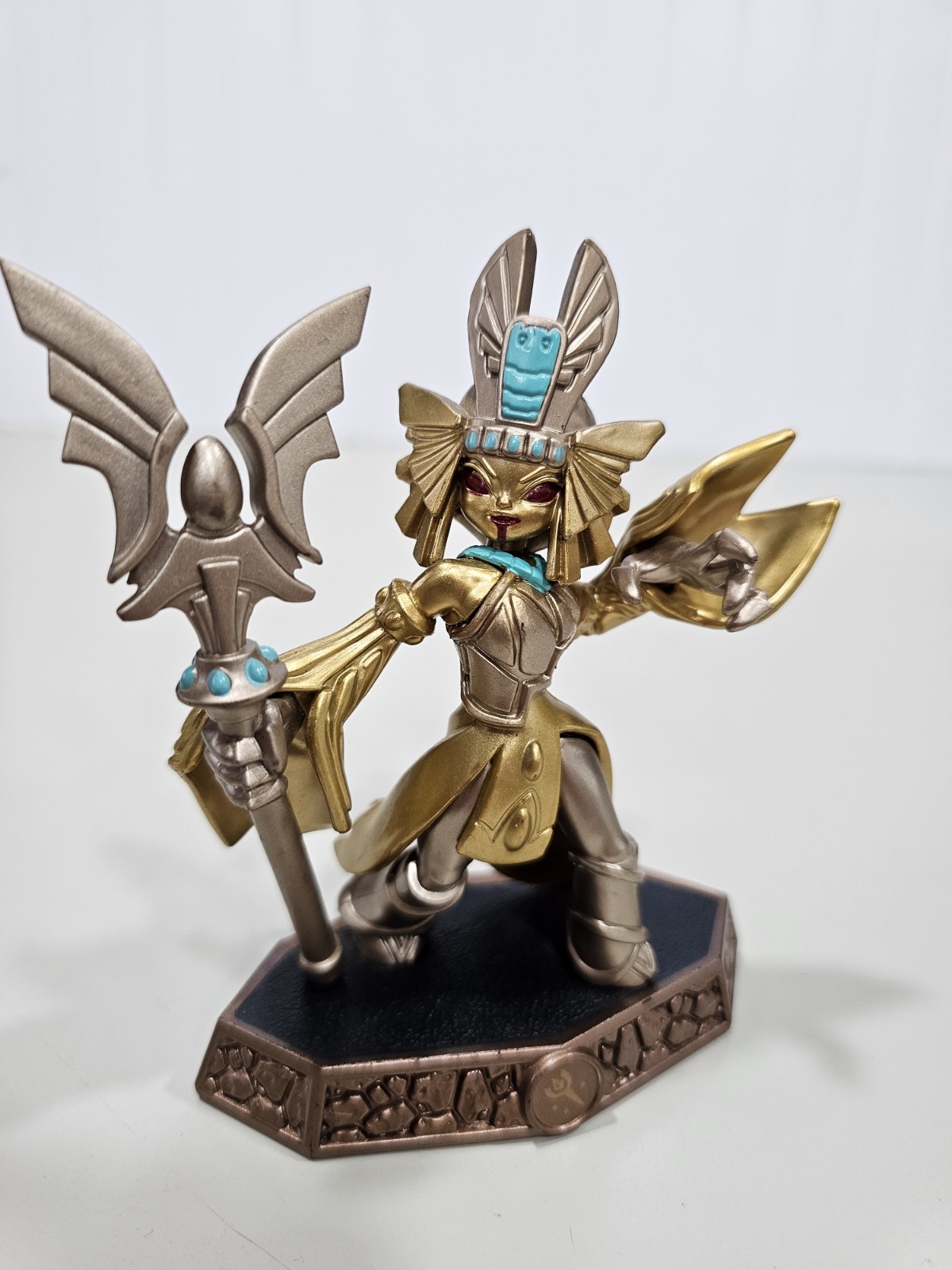 Skylander Imaginators Golden Queen Sensei Figure Activision