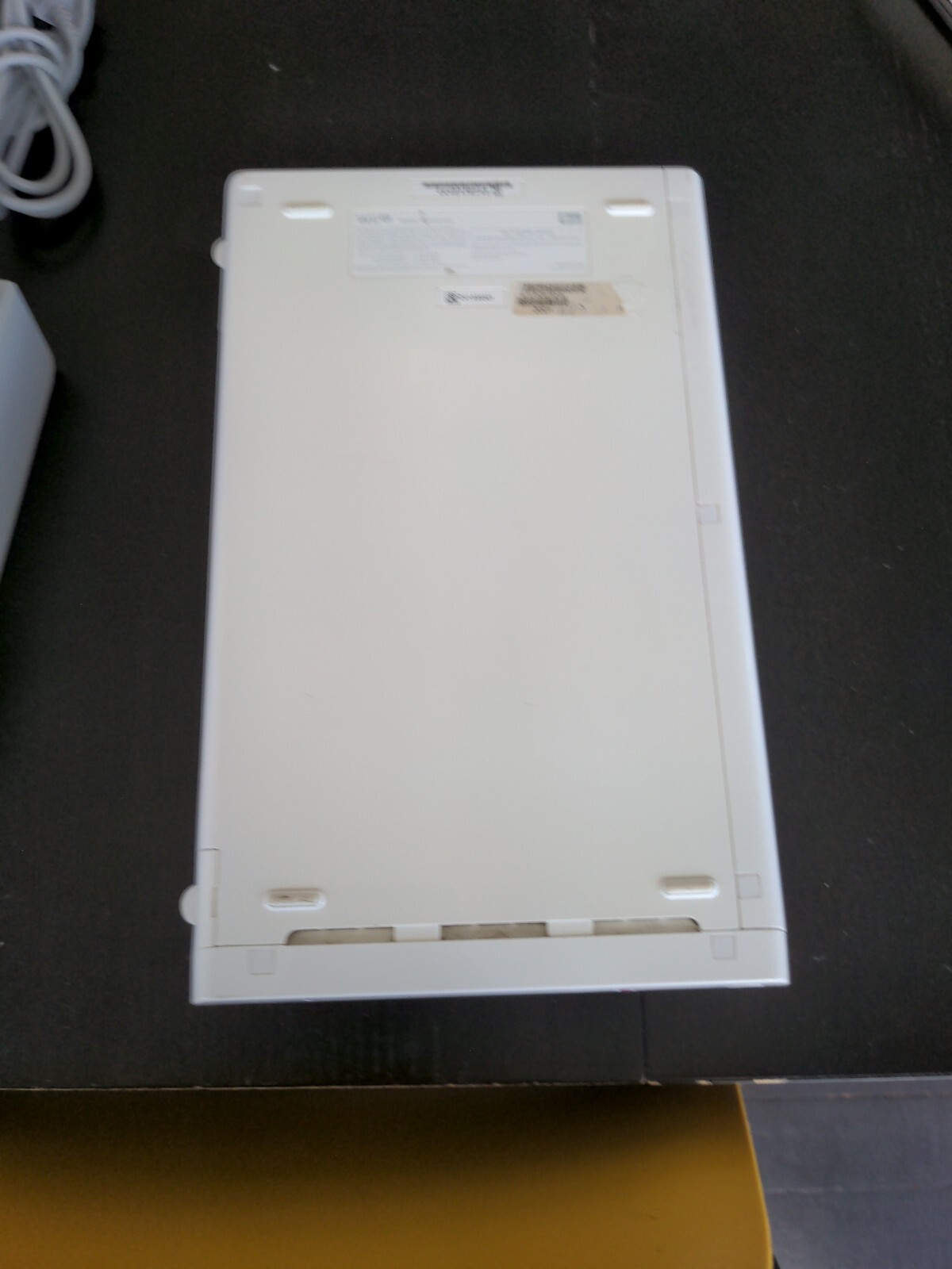 Nintendo Wii U White 8GB WUP-001 (02) Console And Wires ONLY