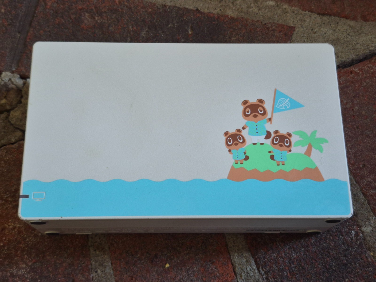 Nintendo Switch Dock HAC-007 White Animal Crossing Charging Dock OEM