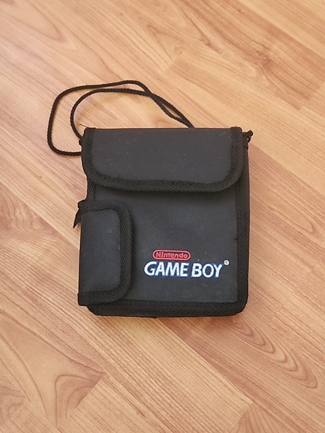 Nintendo Game Boy Vintage Console Travel Case Good Condition Authentic Nintendo