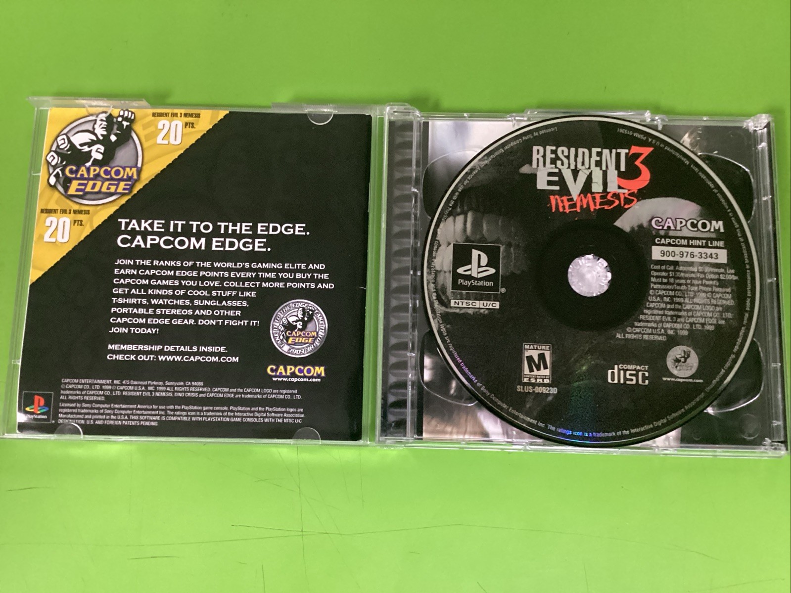 Resident Evil 3: Nemesis (PlayStation 1, 1999) CIB Manual Reg card Tested A