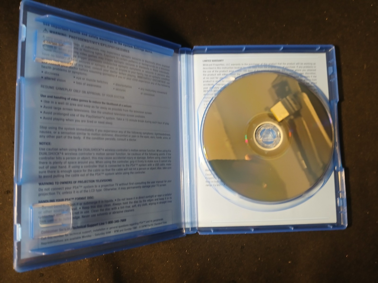 ARK Survival Evolved PS4 PlayStation 4 Tested Working w/ Case Studio Wildcard
