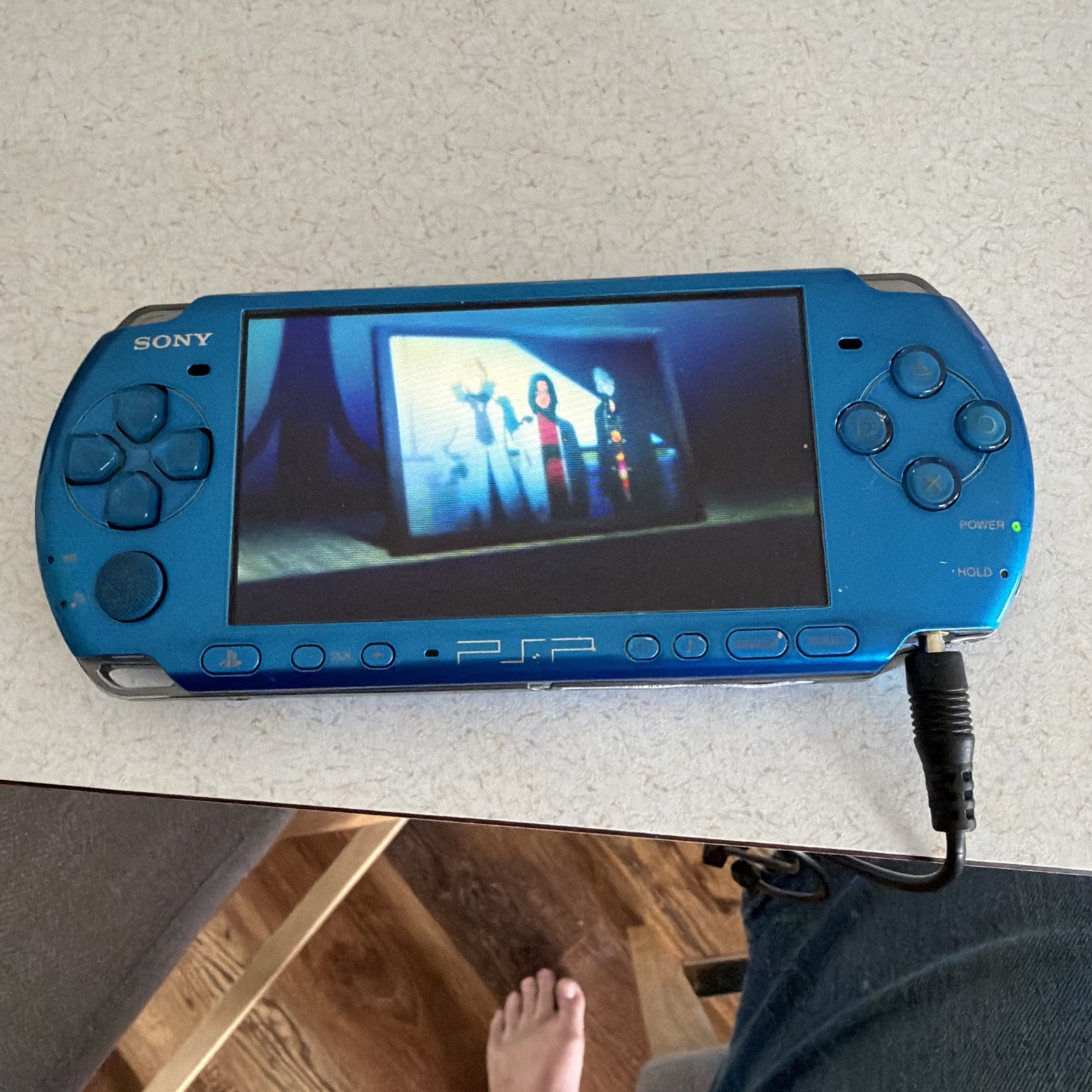 Sony PSP-3000 Vibrant Blue Handheld Console Games 128 Gb Sd Card Charger