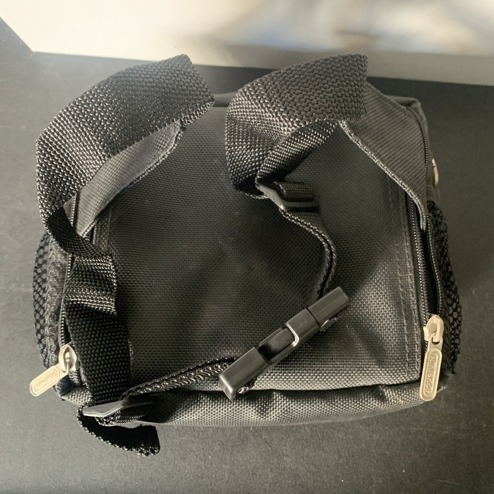 Vintage Official Nintendo Game Boy Advance Carry Case Fanny Pack