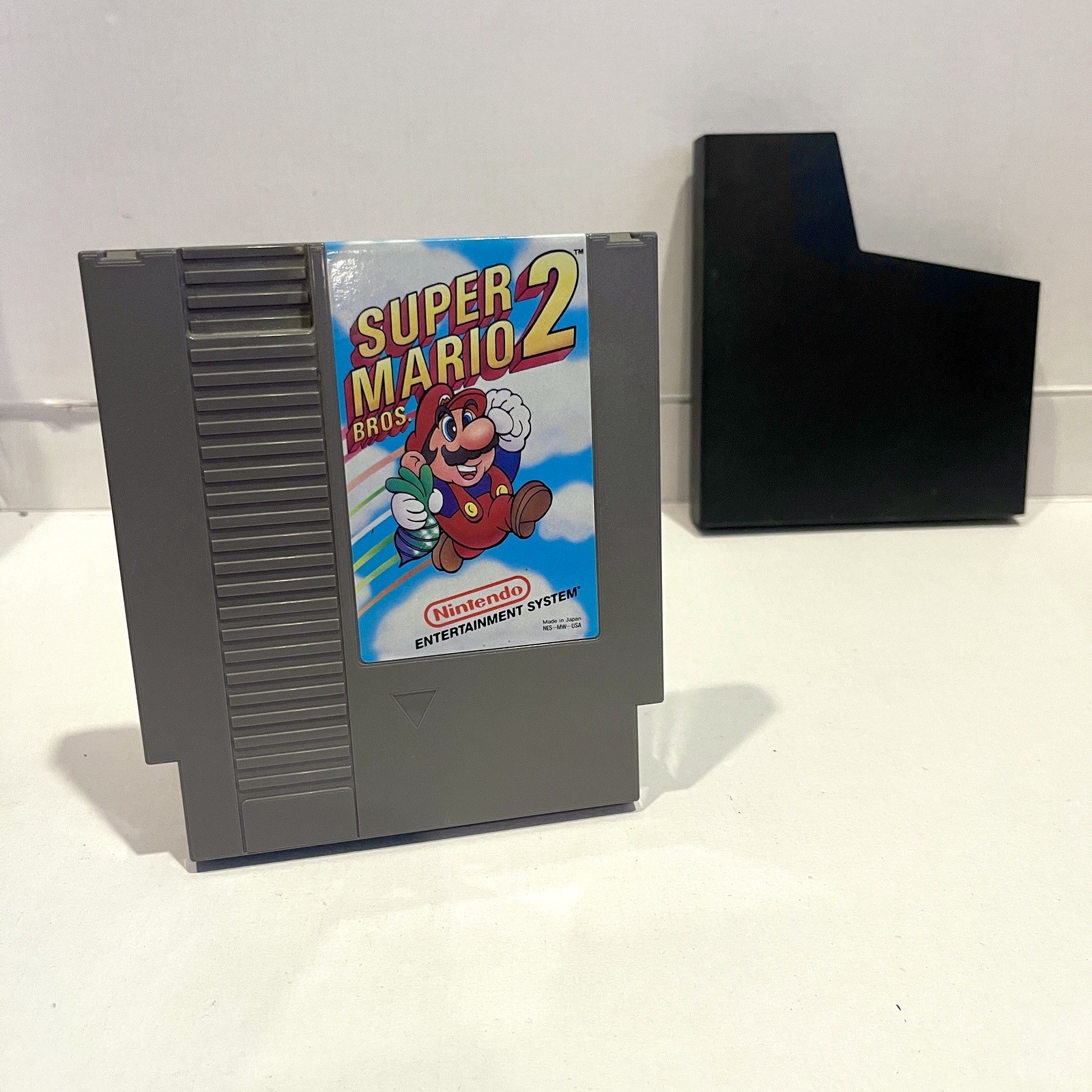 SUPER MARIO BROS 2 (Nintendo Entertainment System NES) Authentic w Sleeve TESTED