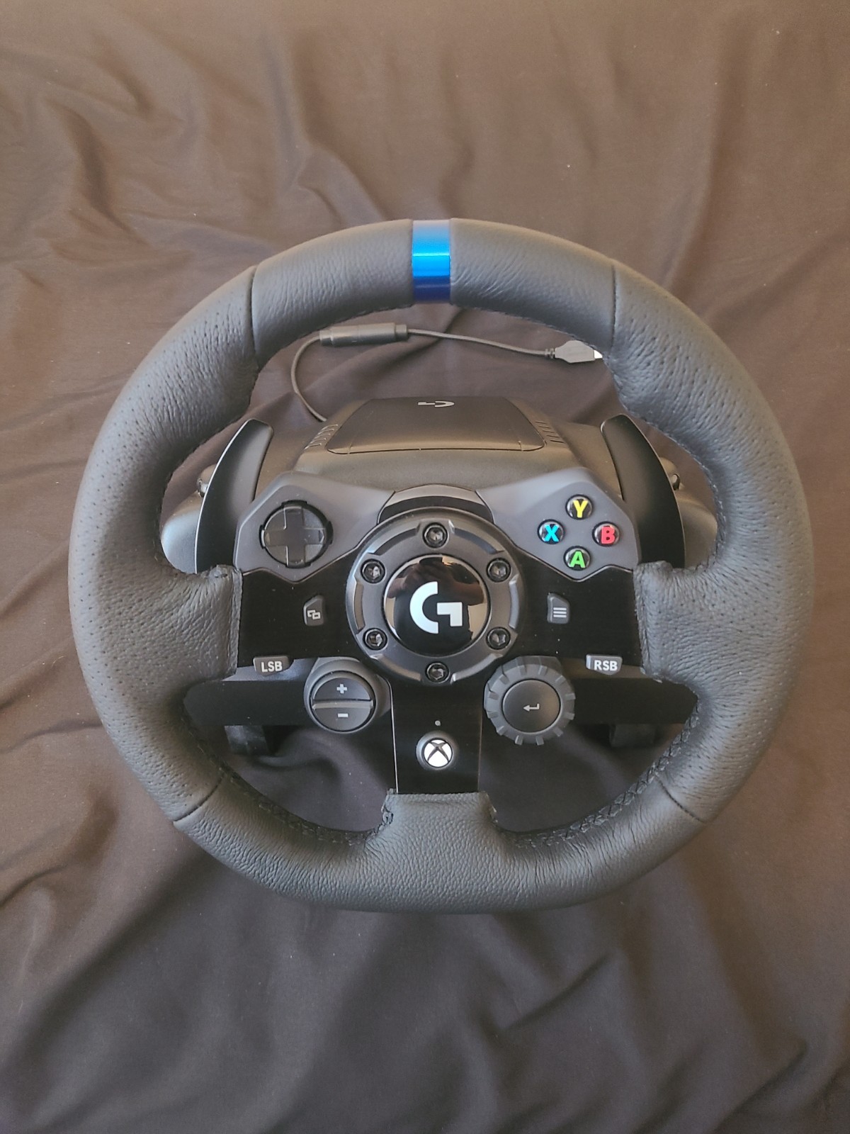 Logitech G923 Racing Wheel with Pedals for Xbox Series X/S, Xbox One & PC