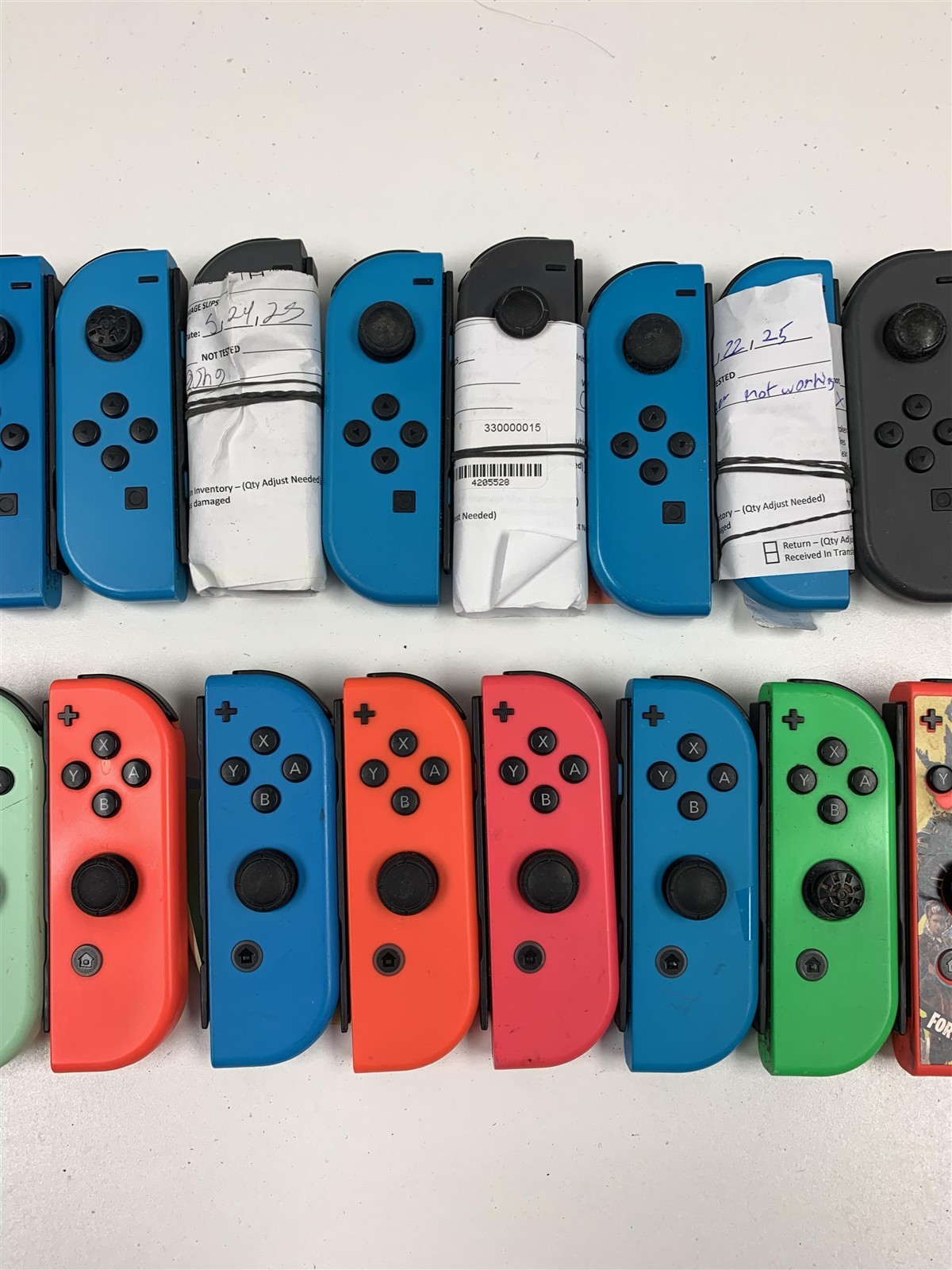 Bulk Lot 40 Nintendo Switch Joy-Con Controllers OEM Damaged Not Working Parts