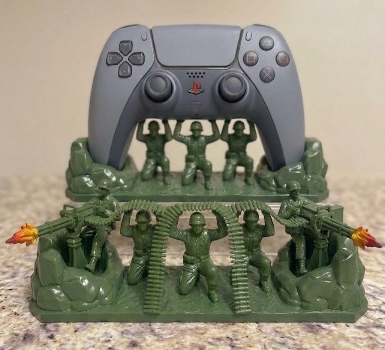 PS5 Controller Stand Toy-Soldier MODULAR HandPainted Custom Display-Art Army Men