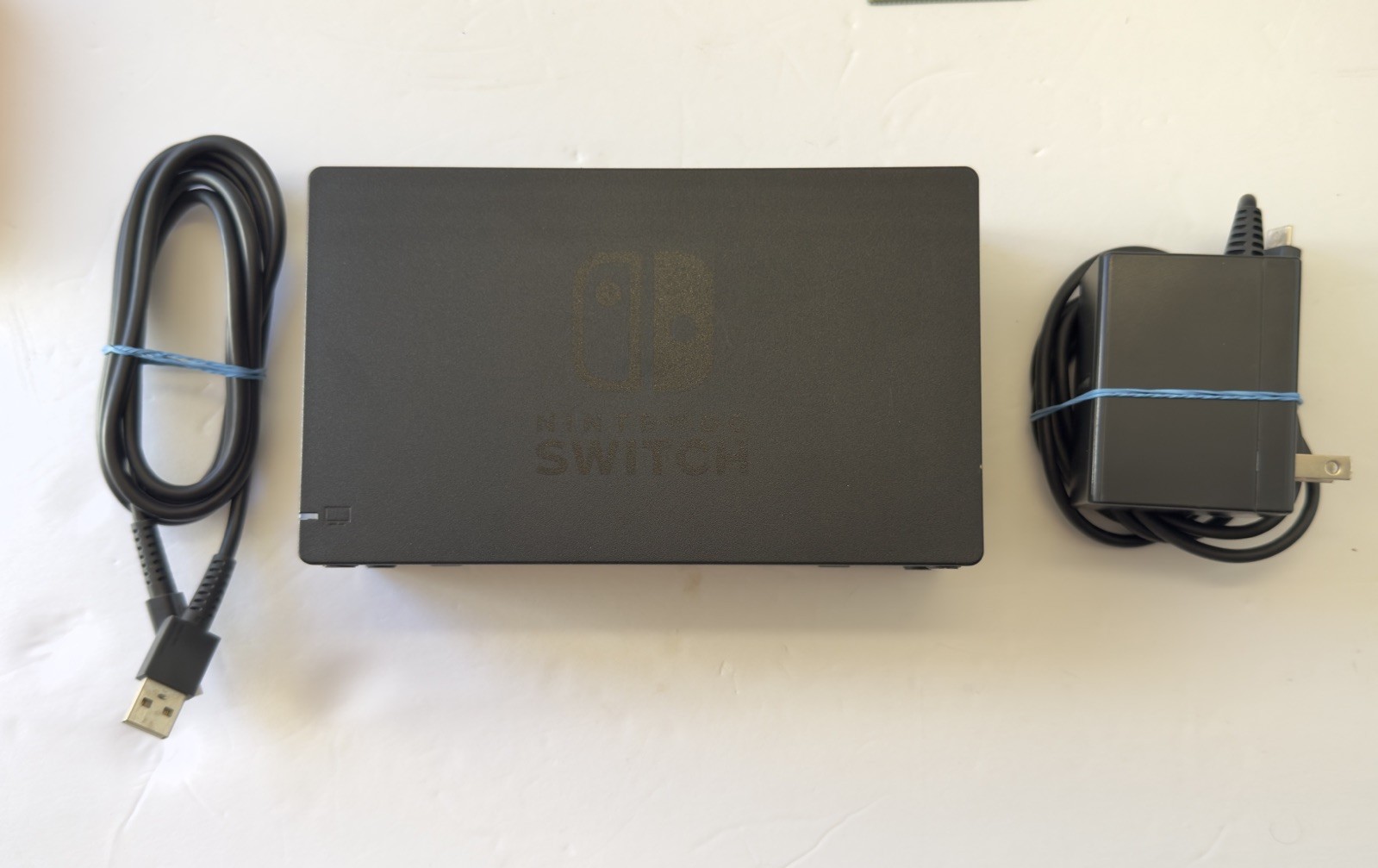 Nintendo Switch Dock Set with AC Adapter & USB to USB type c cable, Black