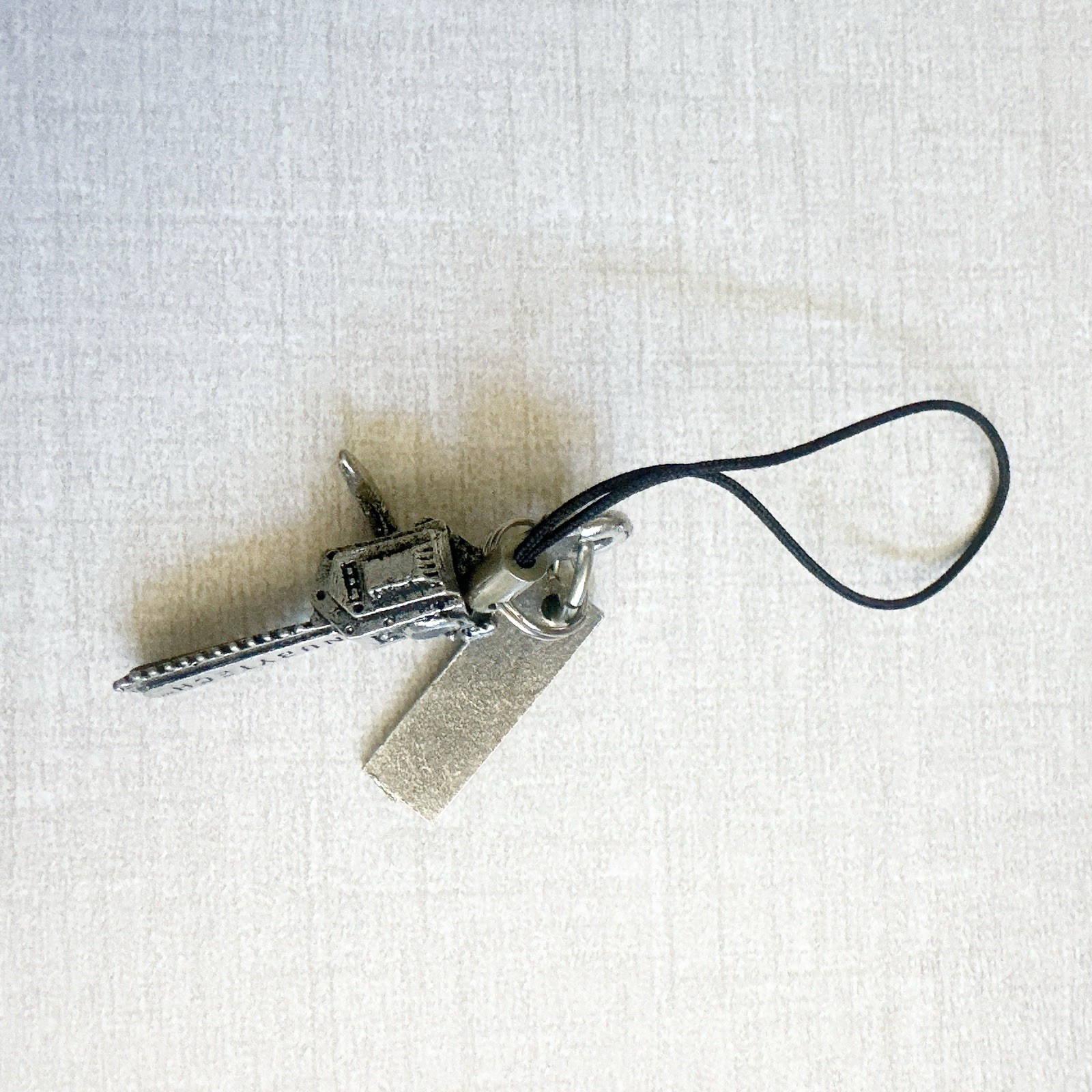 RARE Biohazard Resident Evil 4 Chainsaw Keychain Tokyo Game Show 2005 Promo JP
