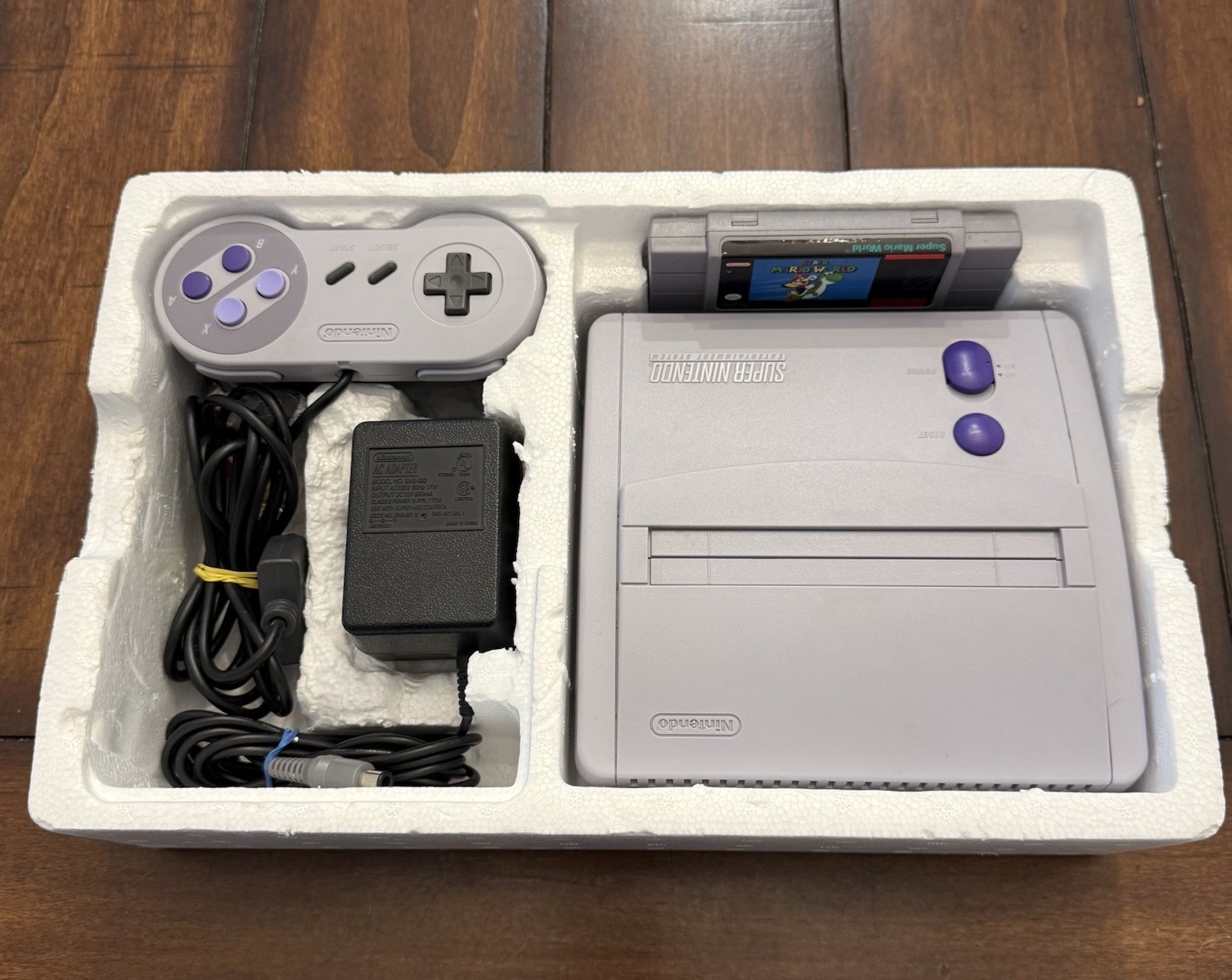Super NES Control Deck SNES Jr. Console – CIB – No Manuals