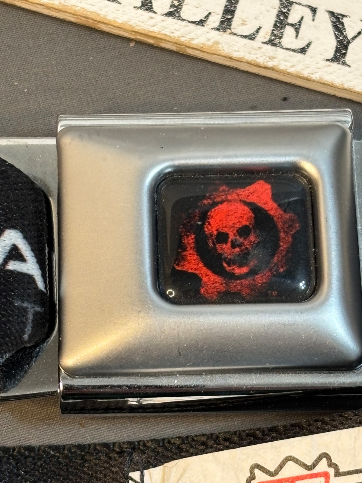 28″ Buckle-Down GEARS OF WAR JUDGEMENT Seat Belt Buckle 2012 2013