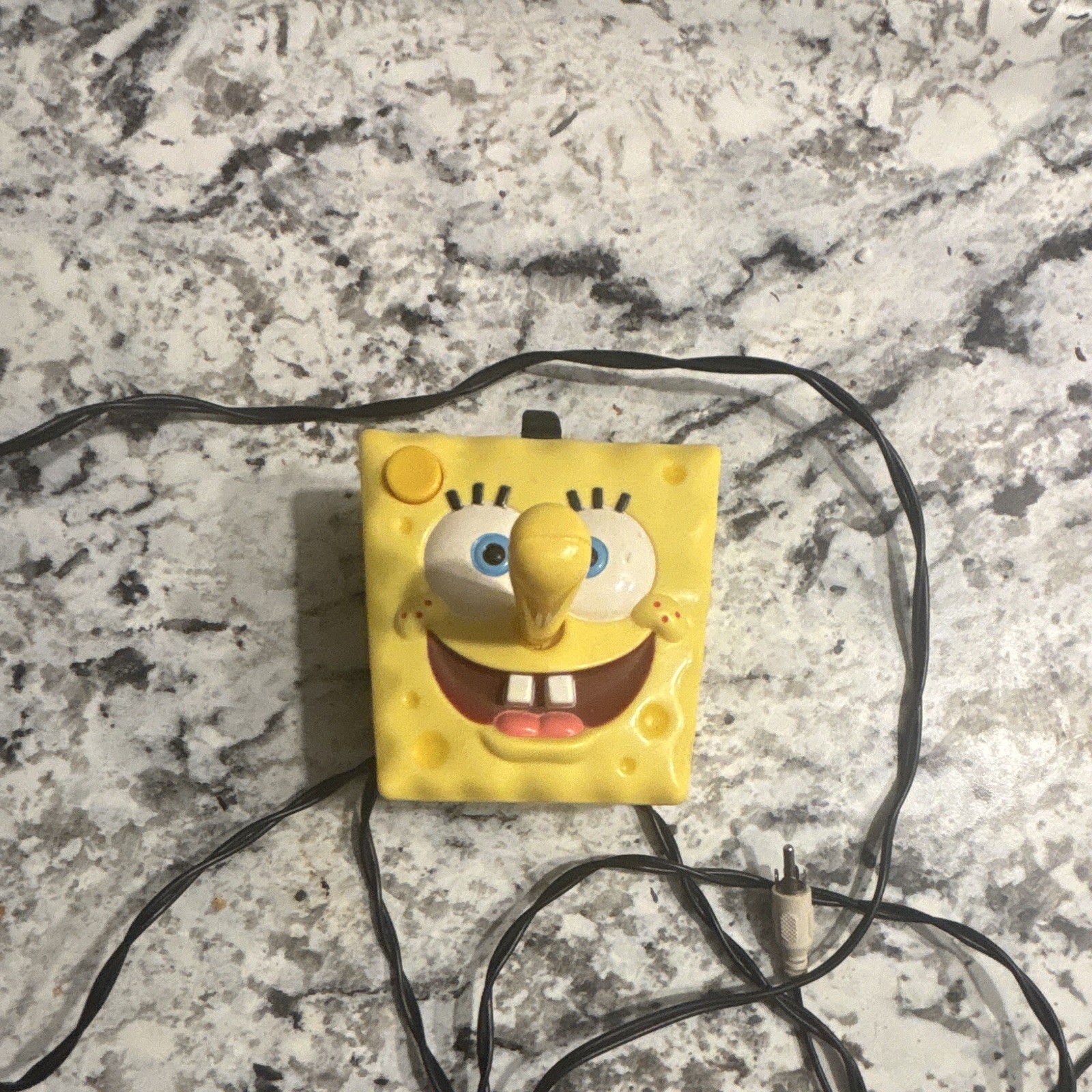 SpongeBob SquarePants Yellow Wired TV Joystick Controller RCA AV 3ft On/Off