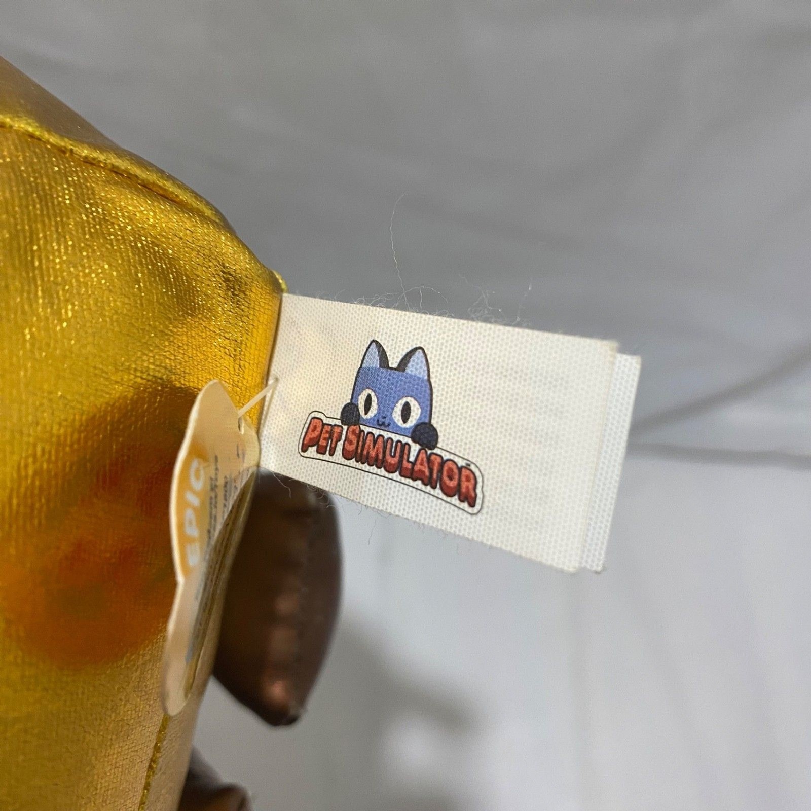 PhatMojo Roblox Pet Simulator Deluxe Tech Gold Axolotl Plush Stuffed Toy 8”