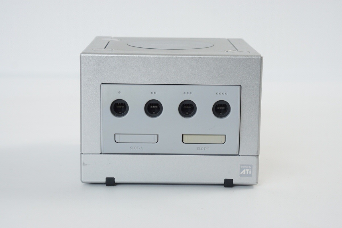 Gamecube Silver Console DOL-001 JP For Japan Game CD Tested system DNM10325717