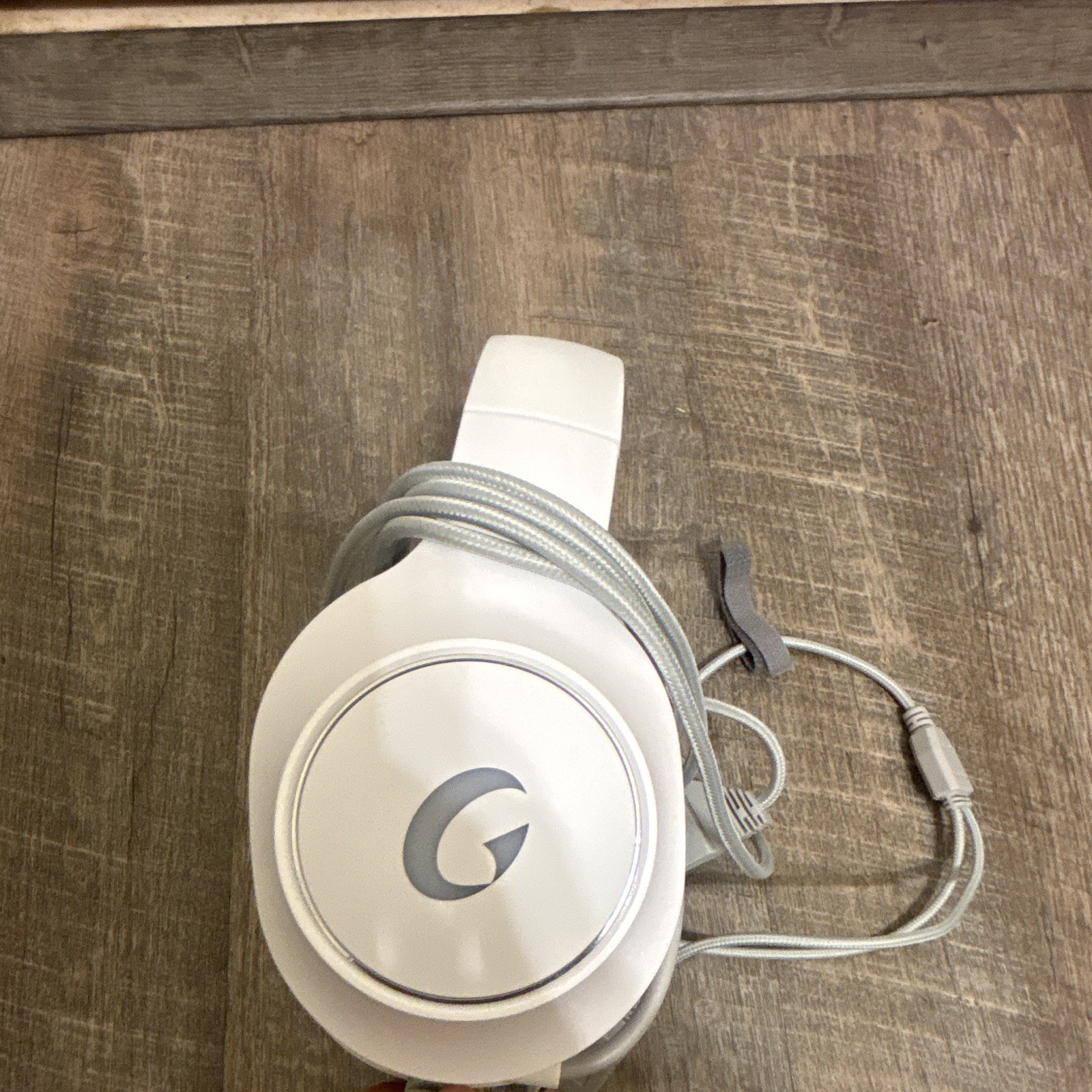 Logitech G 1100 Series White Over-Ear Headband Gaming Headset Boom Mic 3.5mm