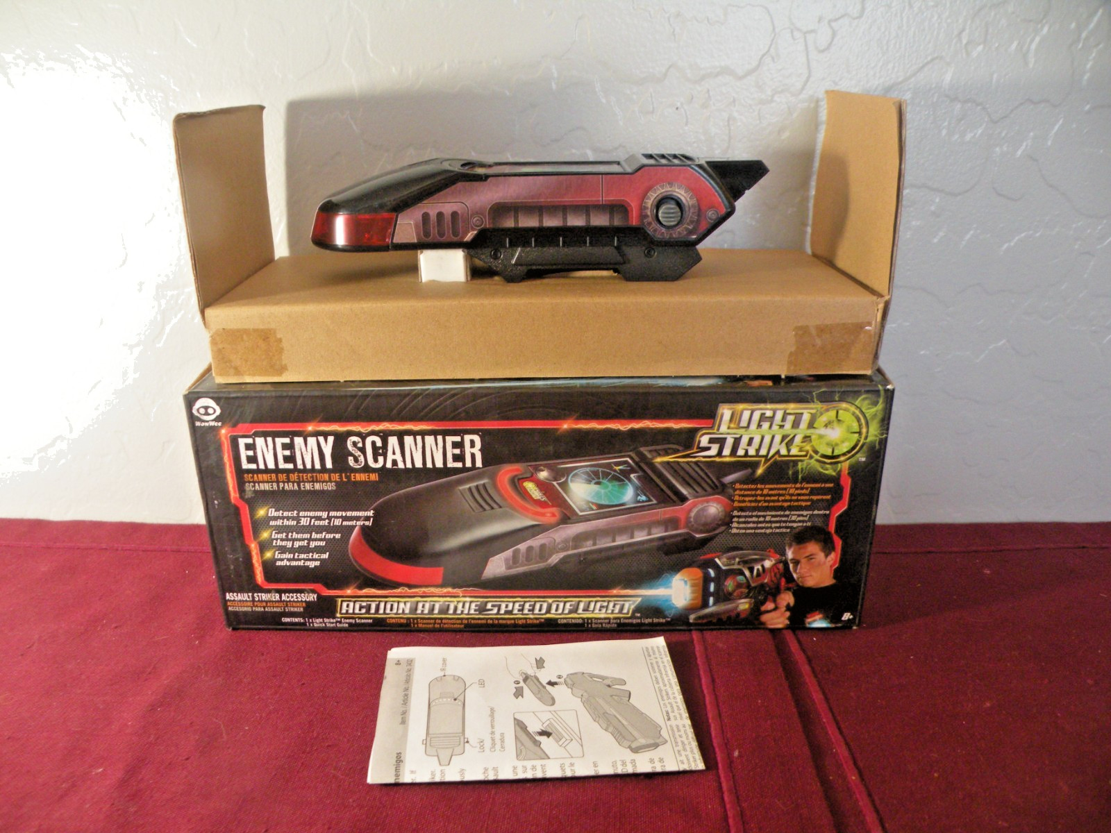 Light Strike Assault Striker Gun Weapon Accessory Enemy Scanner WowWee Toy 2010