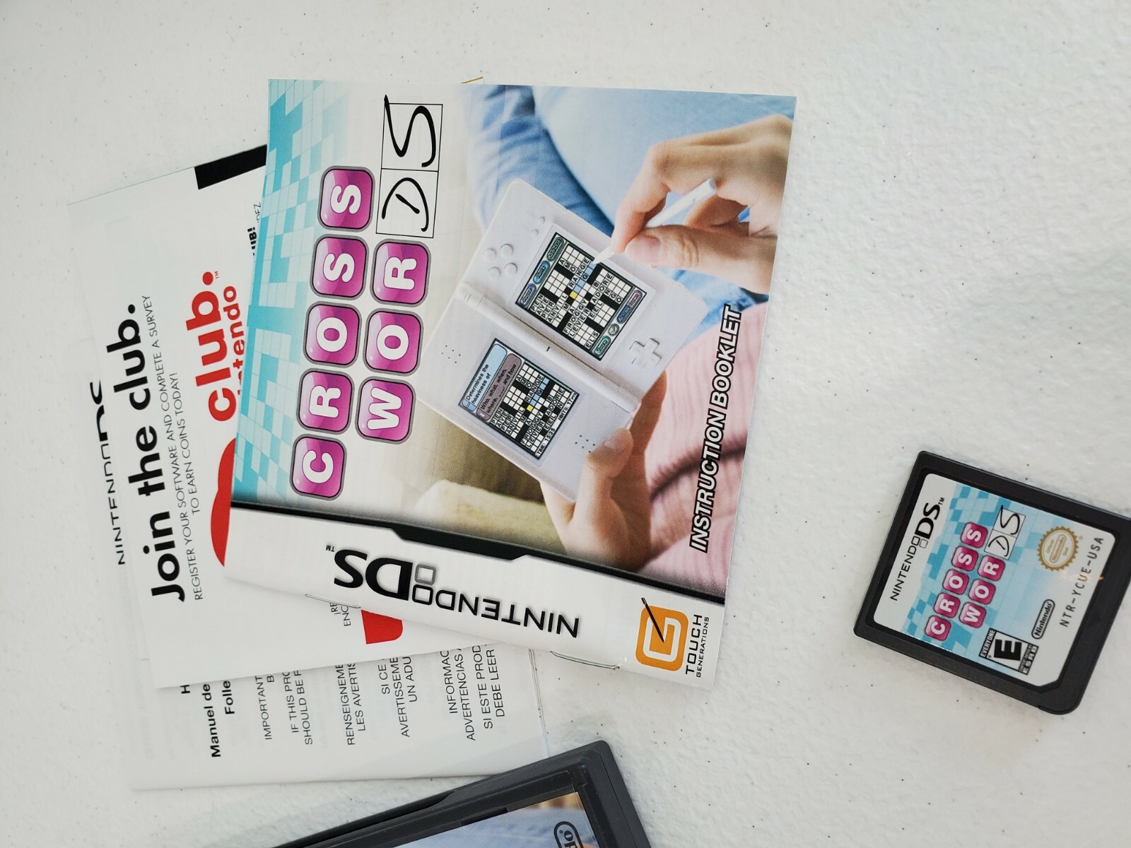 Crosswords DS (Nintendo DS, 2008) over 1,000 word puzzles