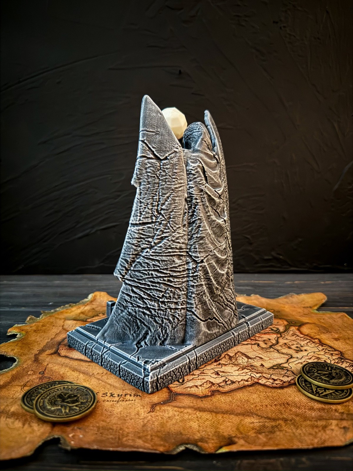 Statue of Meridia, LED Beacon of Dawn, Skyrim Inspired Glowing Figurine