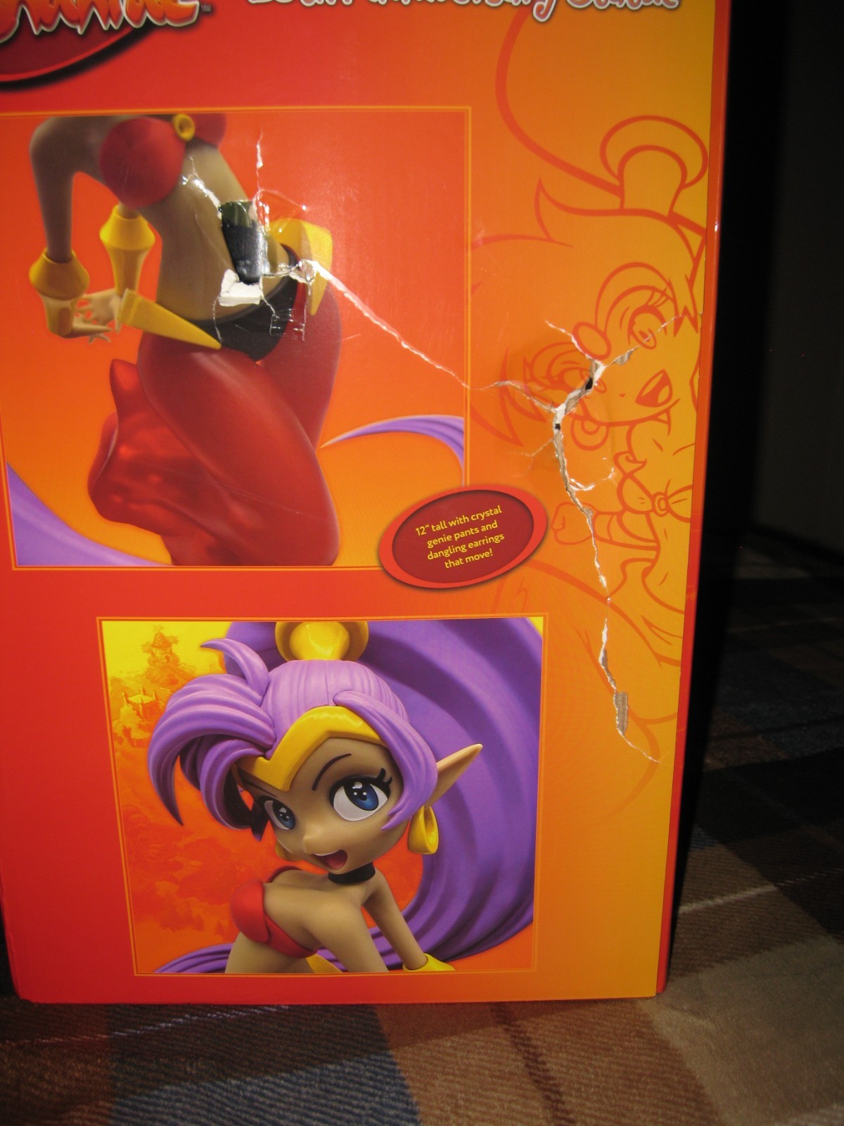 Shantae – Limited Run Games 20th Anniversary Statue + Acrylics (Box Damage)