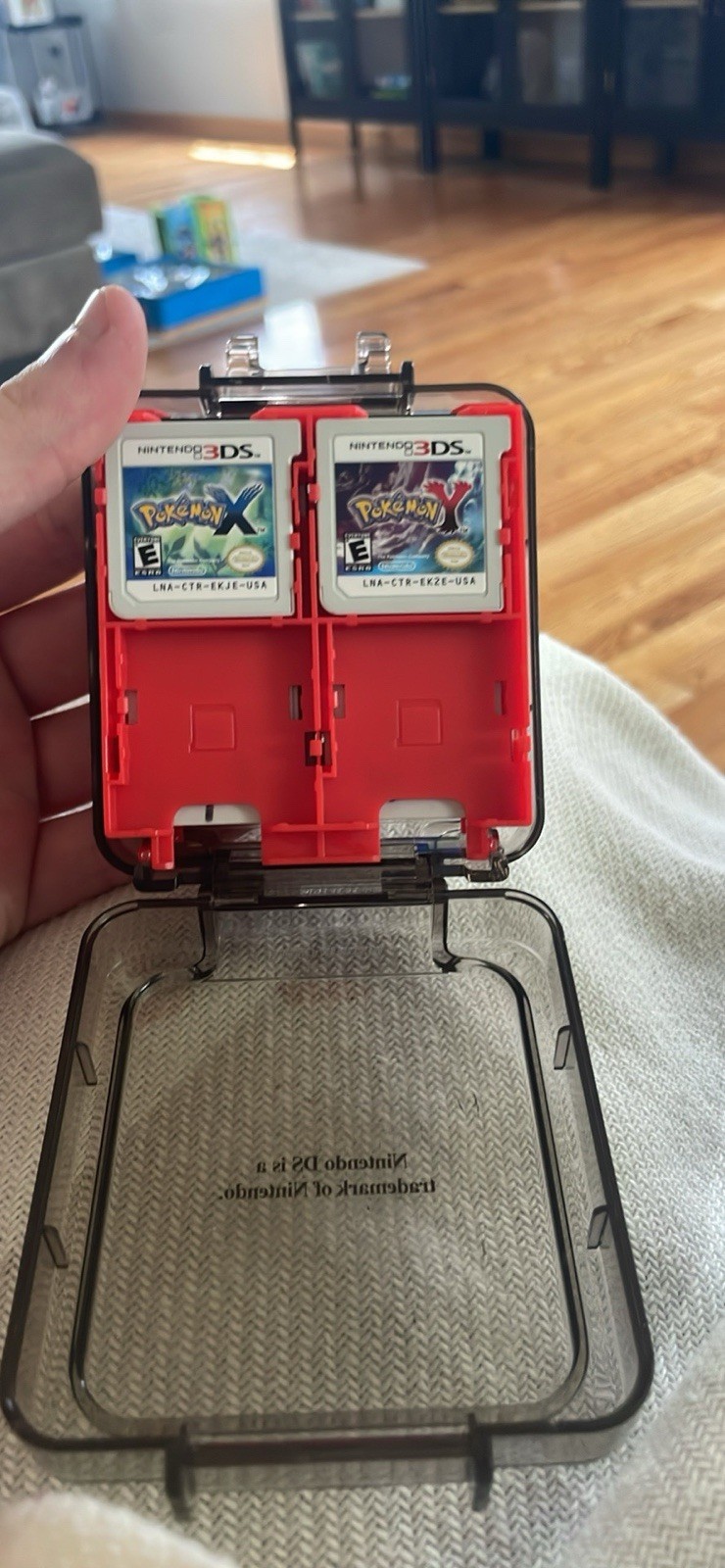 Nintendo DS/3DS Pokémon Game Lot w/ Case – Black, White 2, X, Y NTSC-U/C