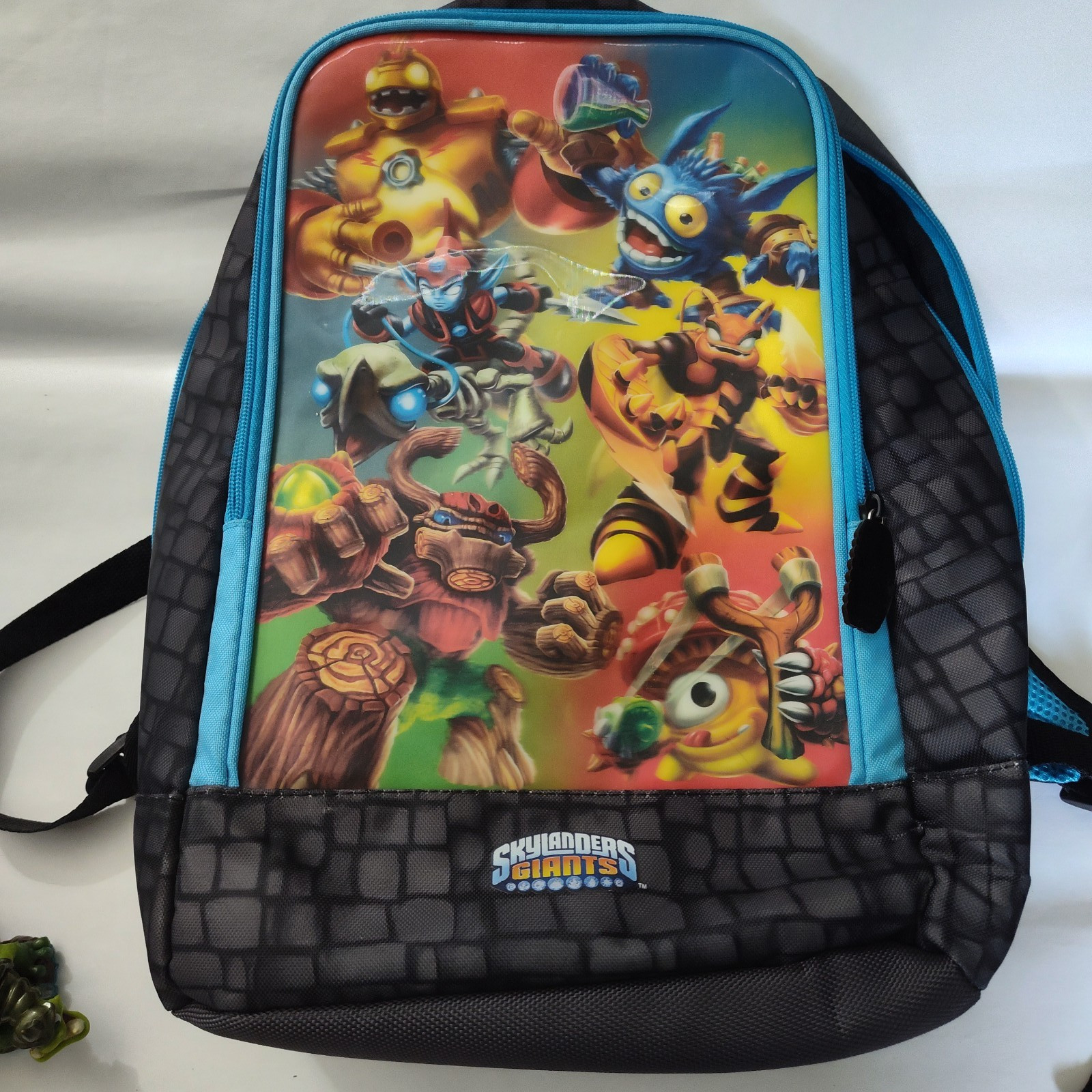 Skylanders Giants Carry CaseBack Pack Bag Figures Ignitor Pop Fizz Lot Of 6