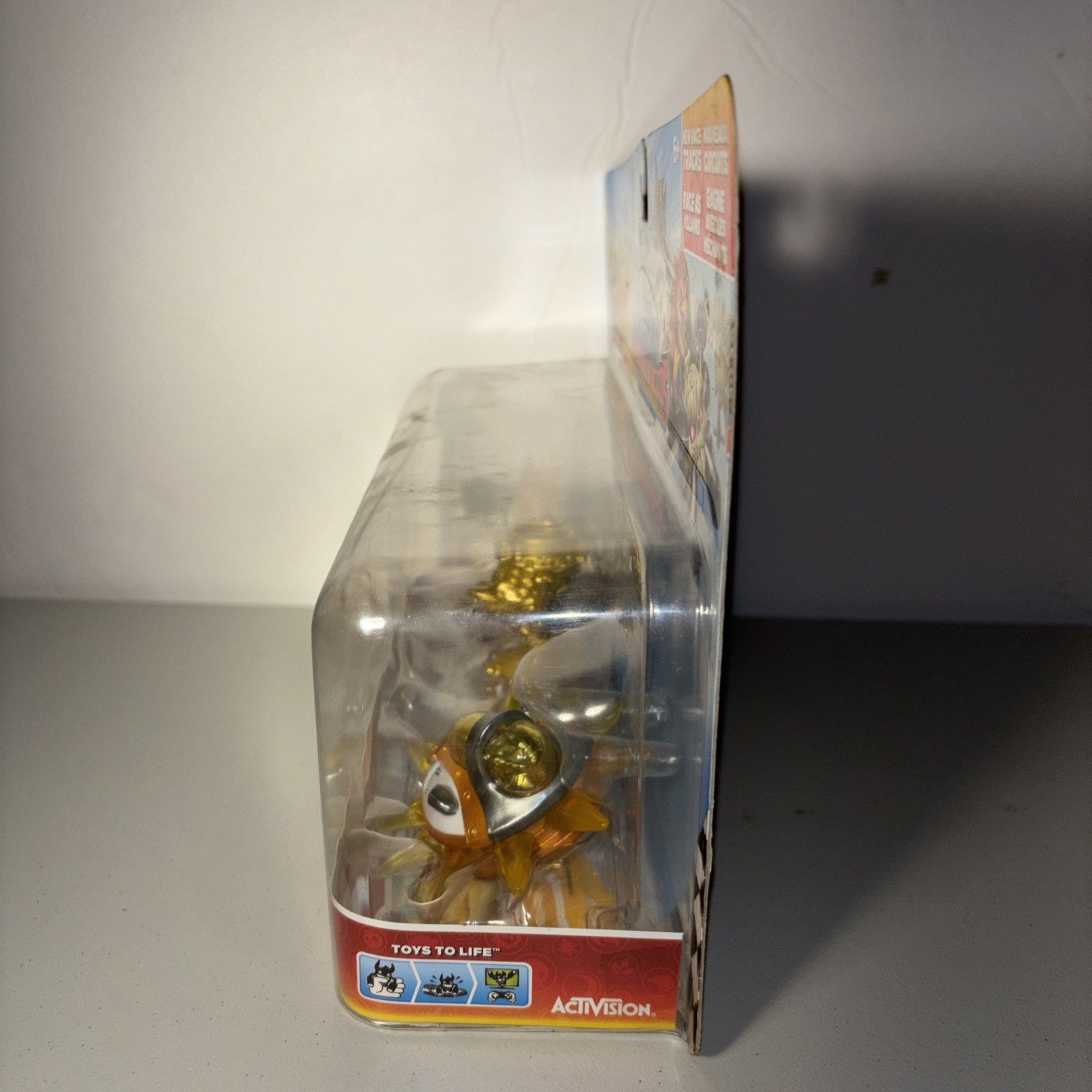 Skylanders Superchargers Sky Racing Action Pack Astroblast Sun Runner Trophy NIB