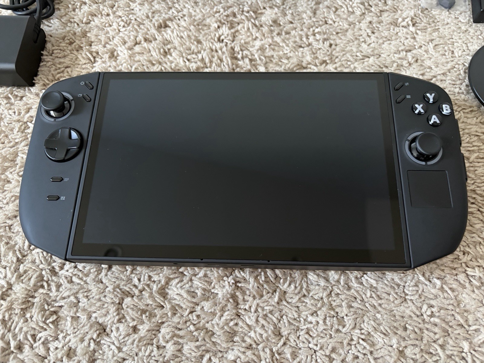 Legion Go 2 with Z2 Extreme, 32 GB RAM, 1TB HD, OLED (In Hand) MINT