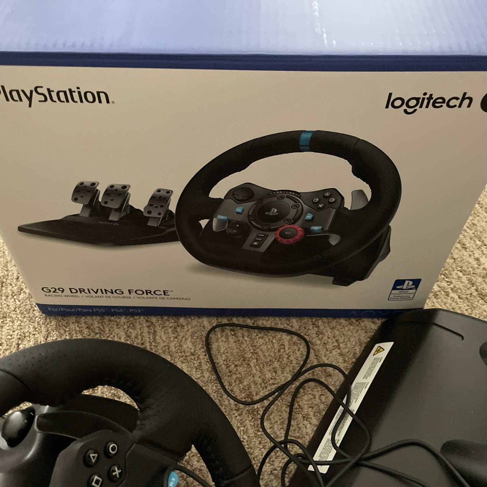 Excellent condition Logitech G29 Racing Wheel And Pedals For PlayStation and PC