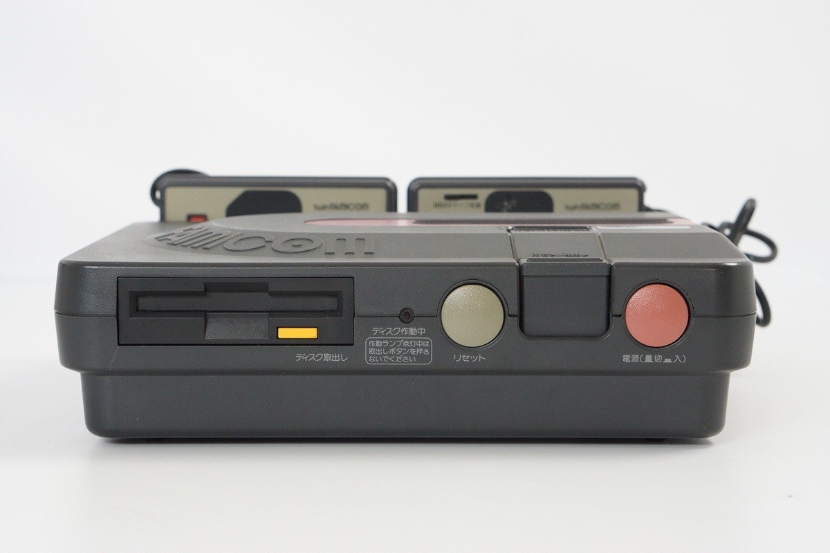 TWIN FAMICOM Console Boxed SHARP AN-500B Tested System New Rubber belt 739439