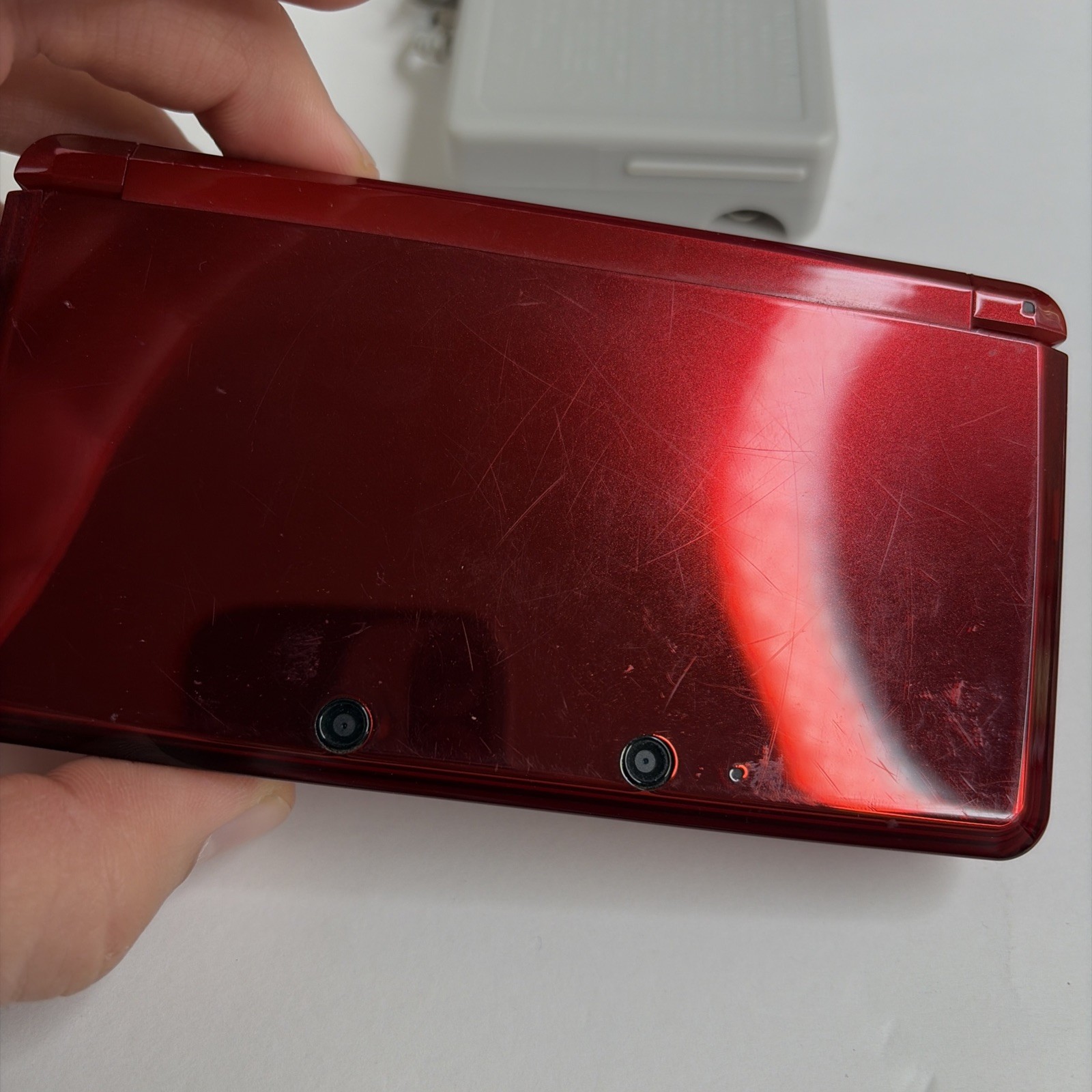 Nintendo 3DS System – Red Region USA, Charger US Model