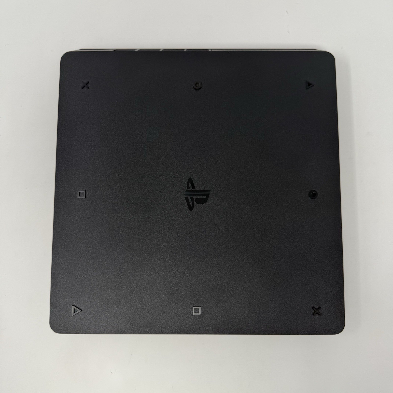 Sony PlayStation 4 Slim 1TB Console CUH-2215B Power Cord HDMI Skyrim Game Tested