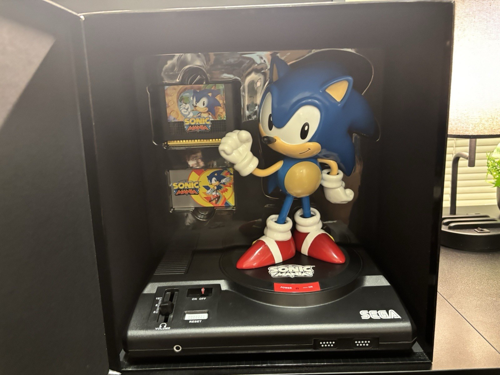 Sonic Mania Collector’s Edition + Sonic Mania Plus Bundle (Nintendo Switch)