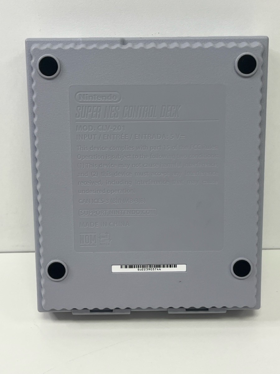 NINTENDO SUPER NINTENDO CLASSIC EDITION (P04021813)