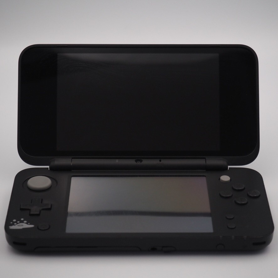 Nintendo 2DS LL XL Console System Dragon Quest Hagure Metal Edition Game Used