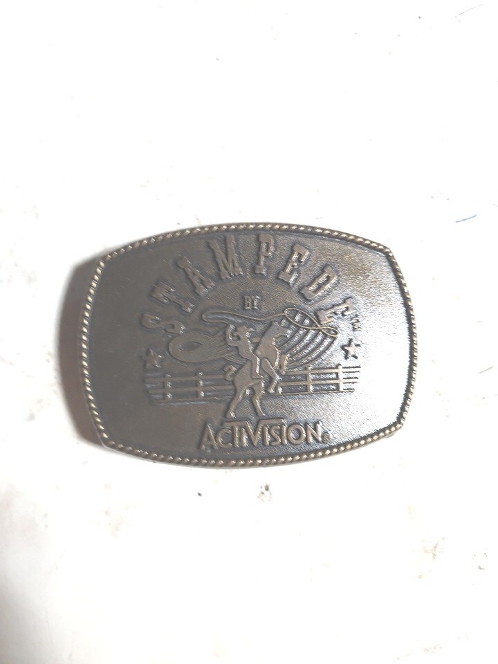 ACTIVISION Stampede Belt Buckle Vintage ATARI 2600 Electronic game CONSOLE,EXC