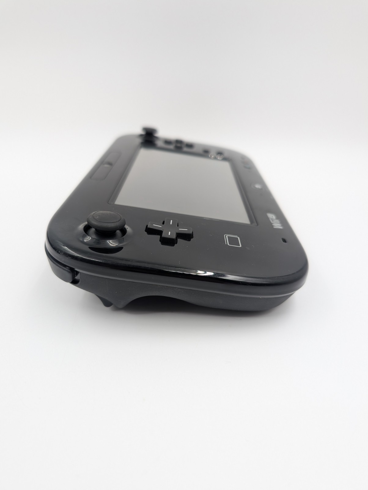 Nintendo Wii U Launch Edition 32GB Black Handheld System w/ Mario Game