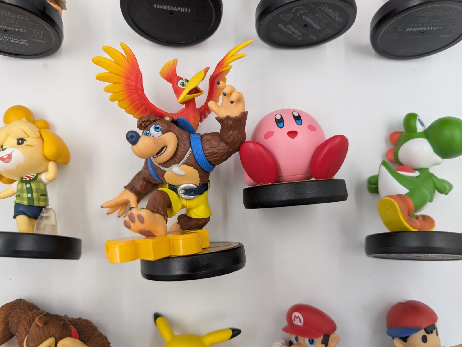 Lot of 15 Assorted Amiibo Super Smash Bros. Characters (260152)